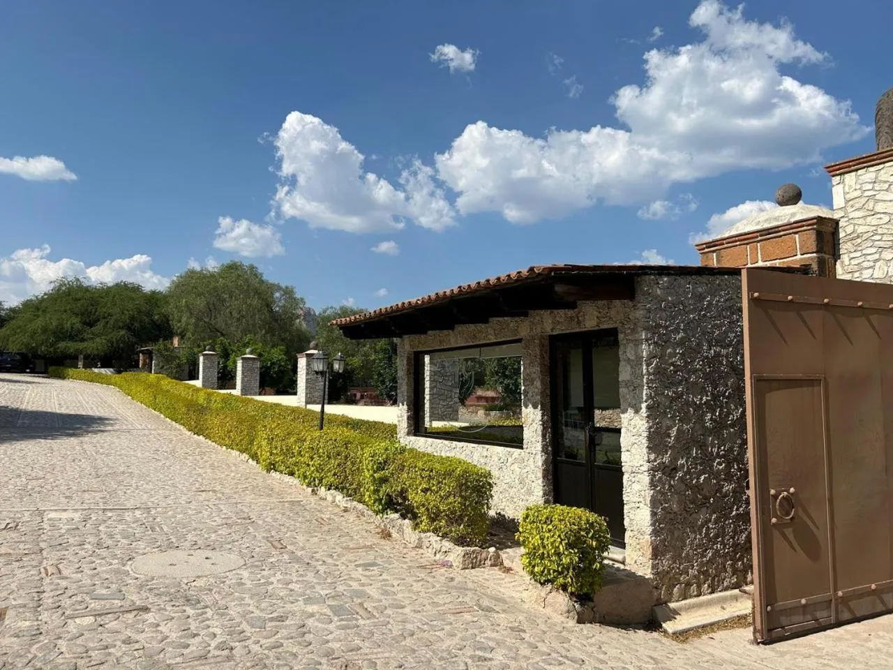 Property building in Cabañas Rancho San Jorge