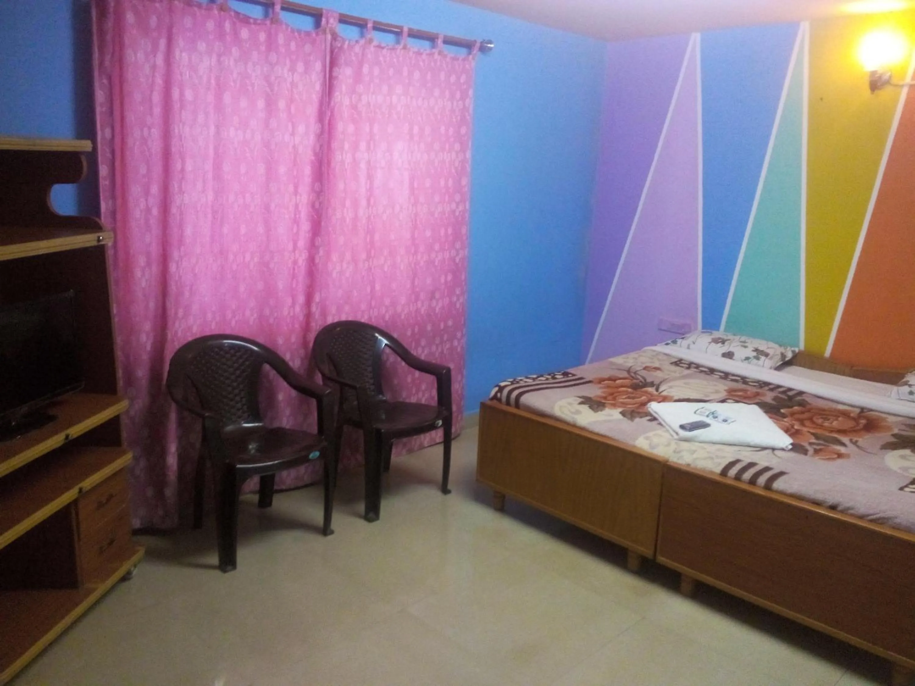 Photo of the whole room, Bed in RK Holiday Home