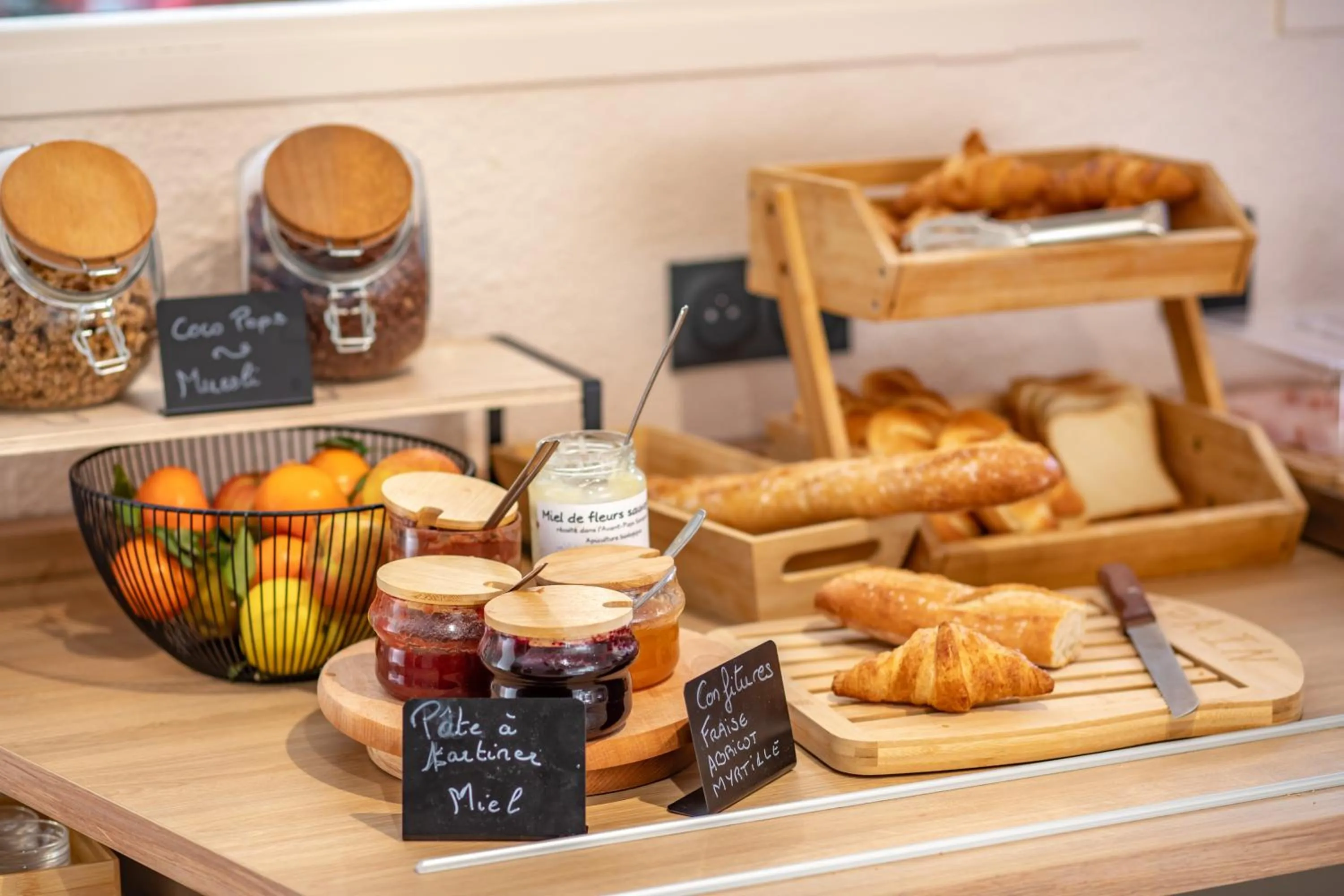 Continental breakfast in Premiere Classe Annecy Cran-Gevrier RÉNOVÉ EN 2025