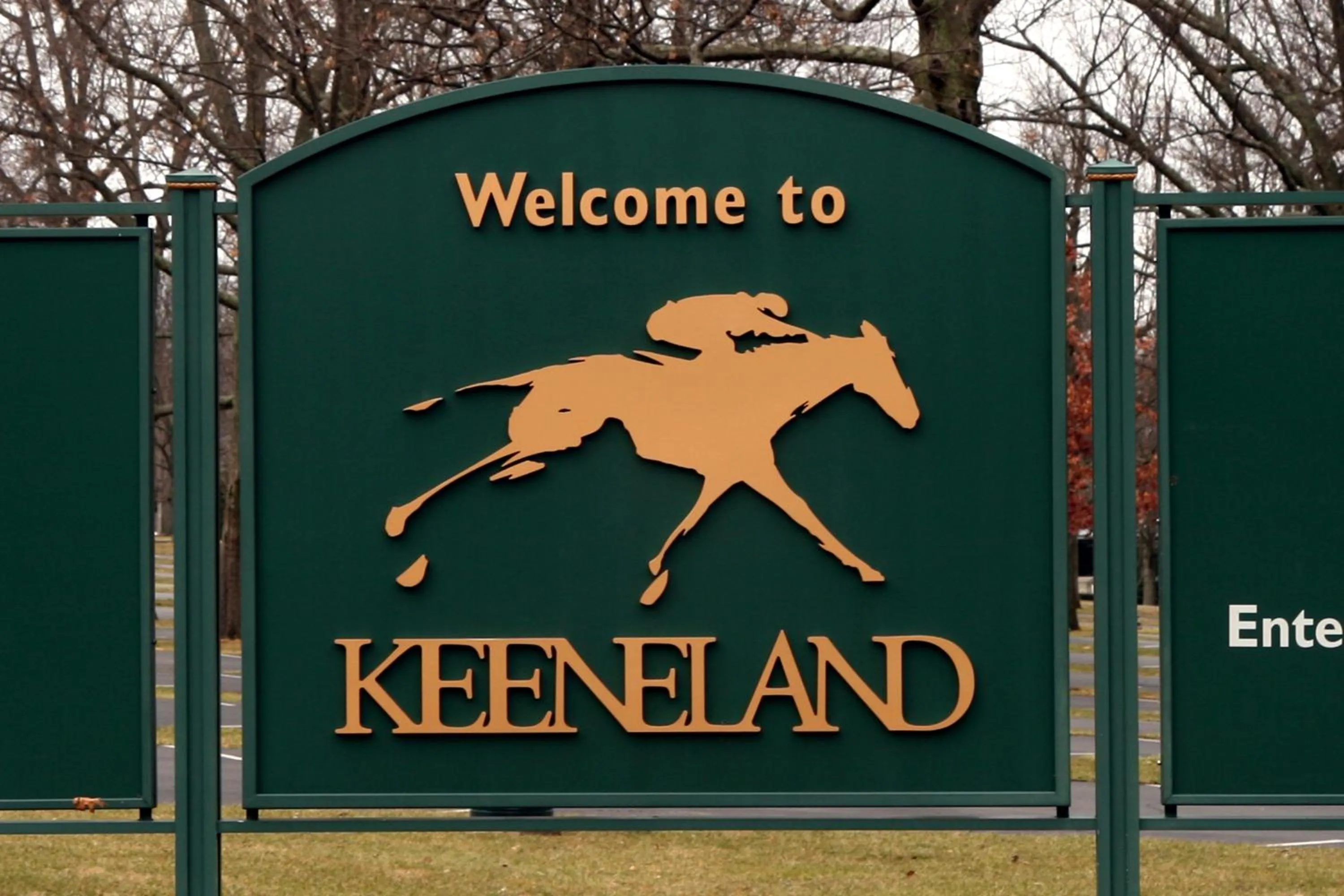 Entertainment in Charred Oaks Inn