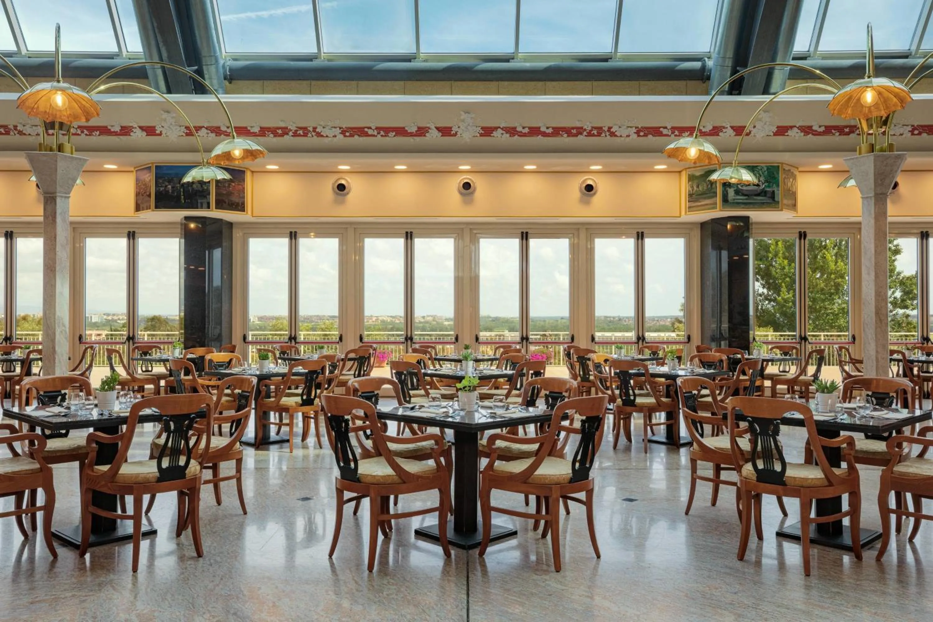 Restaurant/places to eat in Rome Marriott Park Hotel