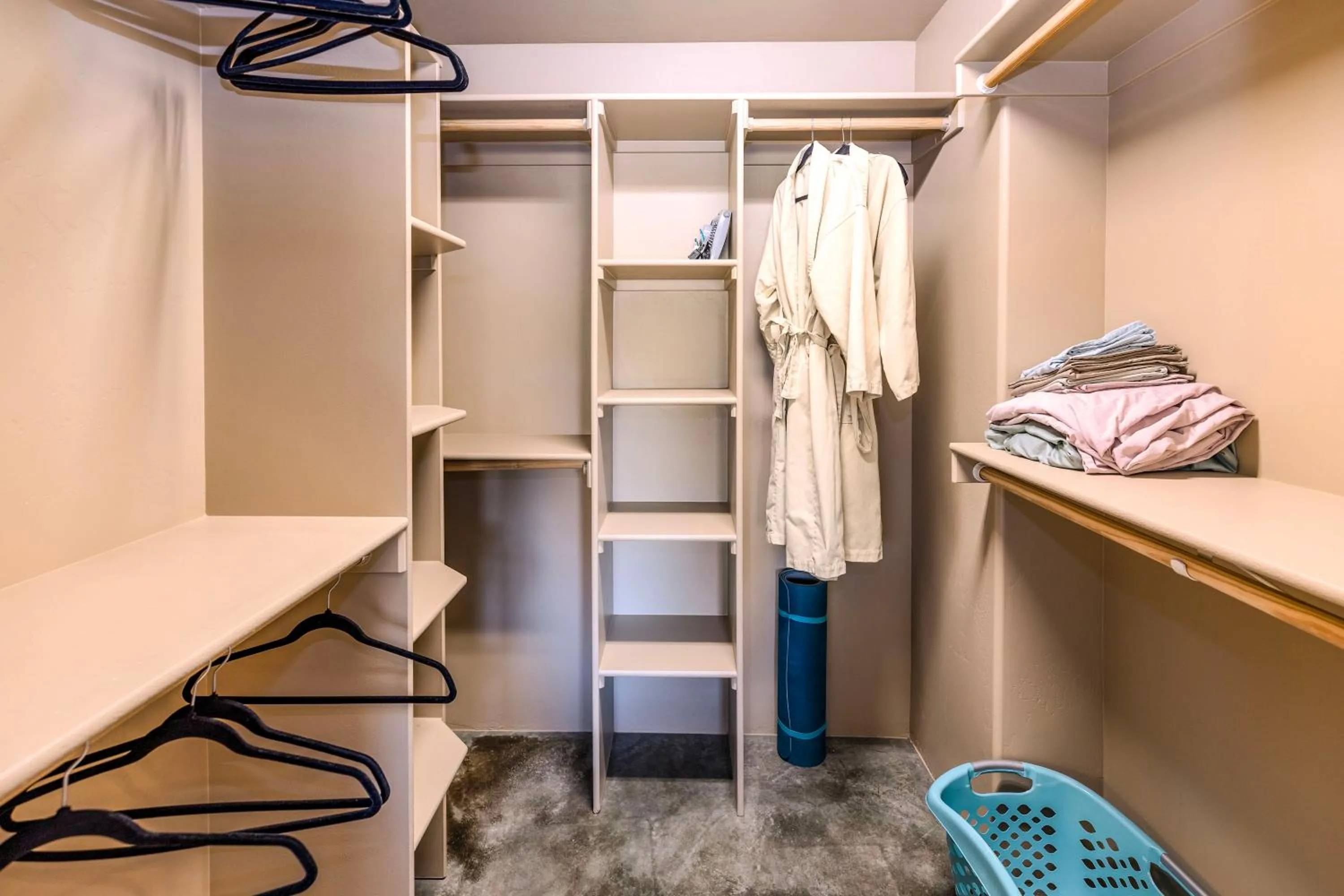 wardrobe in Cozy Cactus Inn