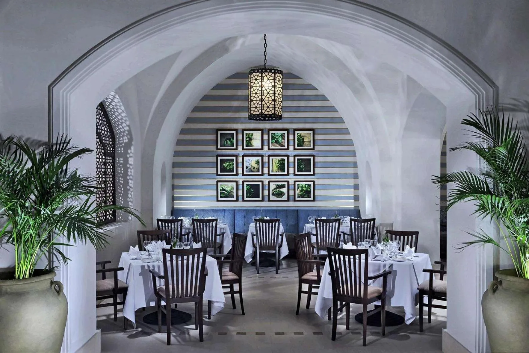 Restaurant/places to eat in Steigenberger Alcazar