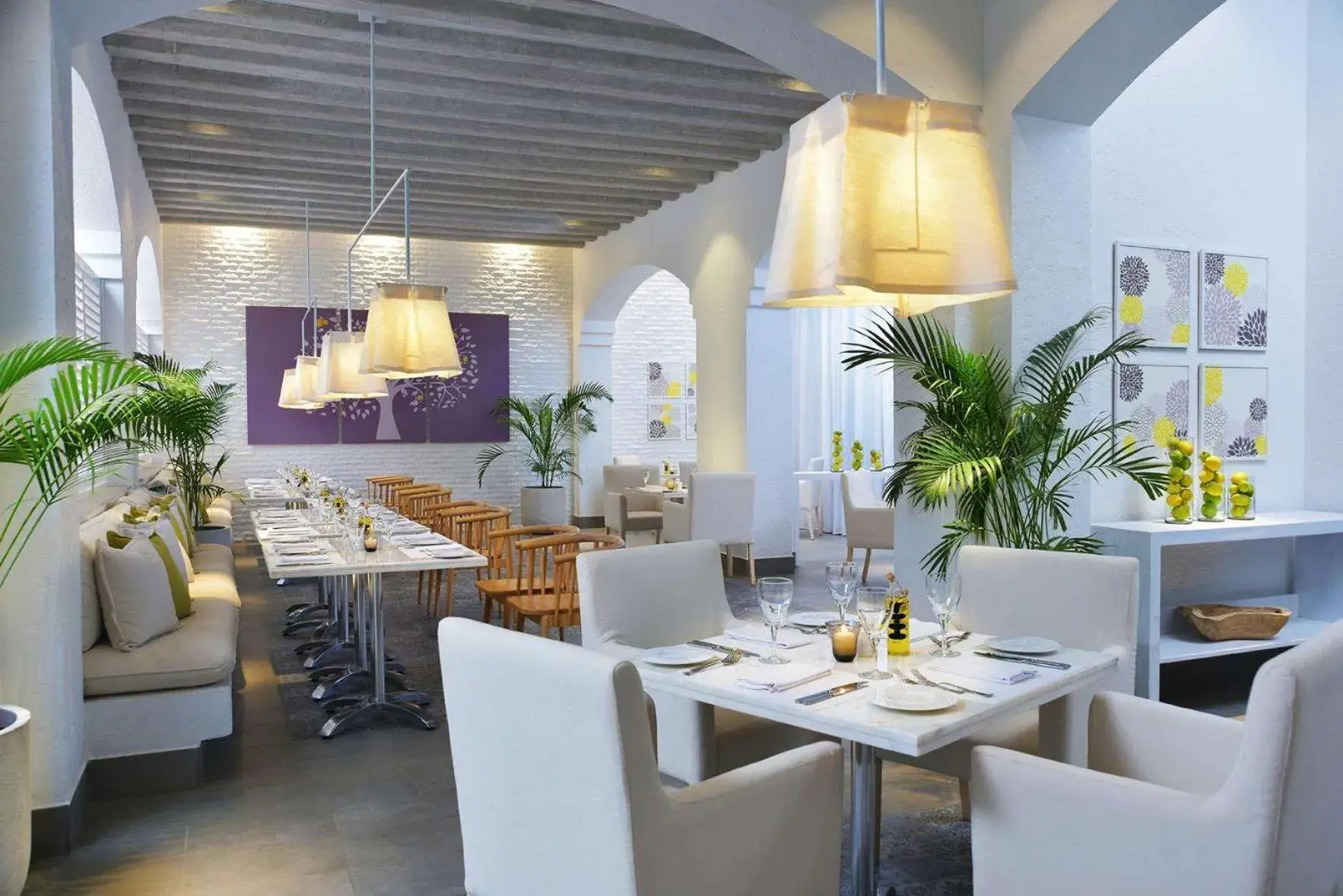 Restaurant/places to eat in Steigenberger Alcazar Restaurant/places to eat in Steigenberger Alcazar