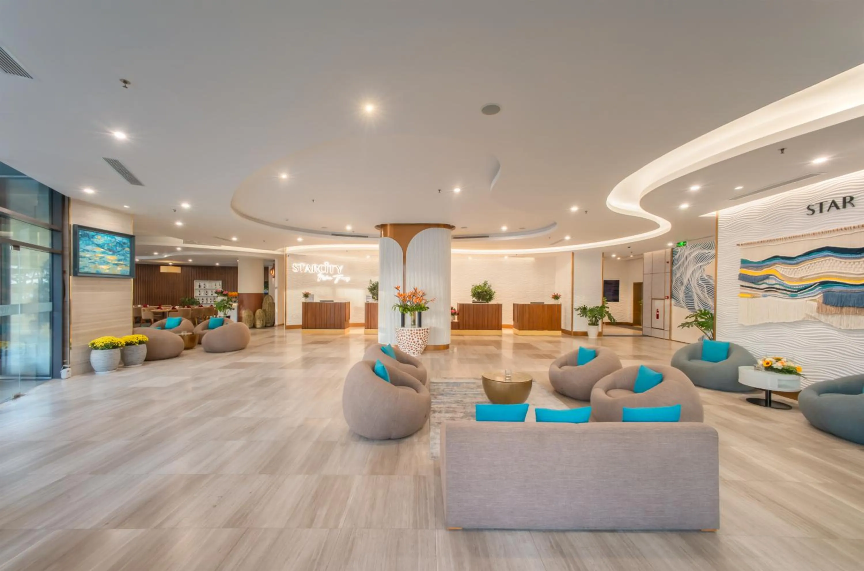 Lobby or reception in Starcity Hotel & Condotel Beachfront Nha Trang