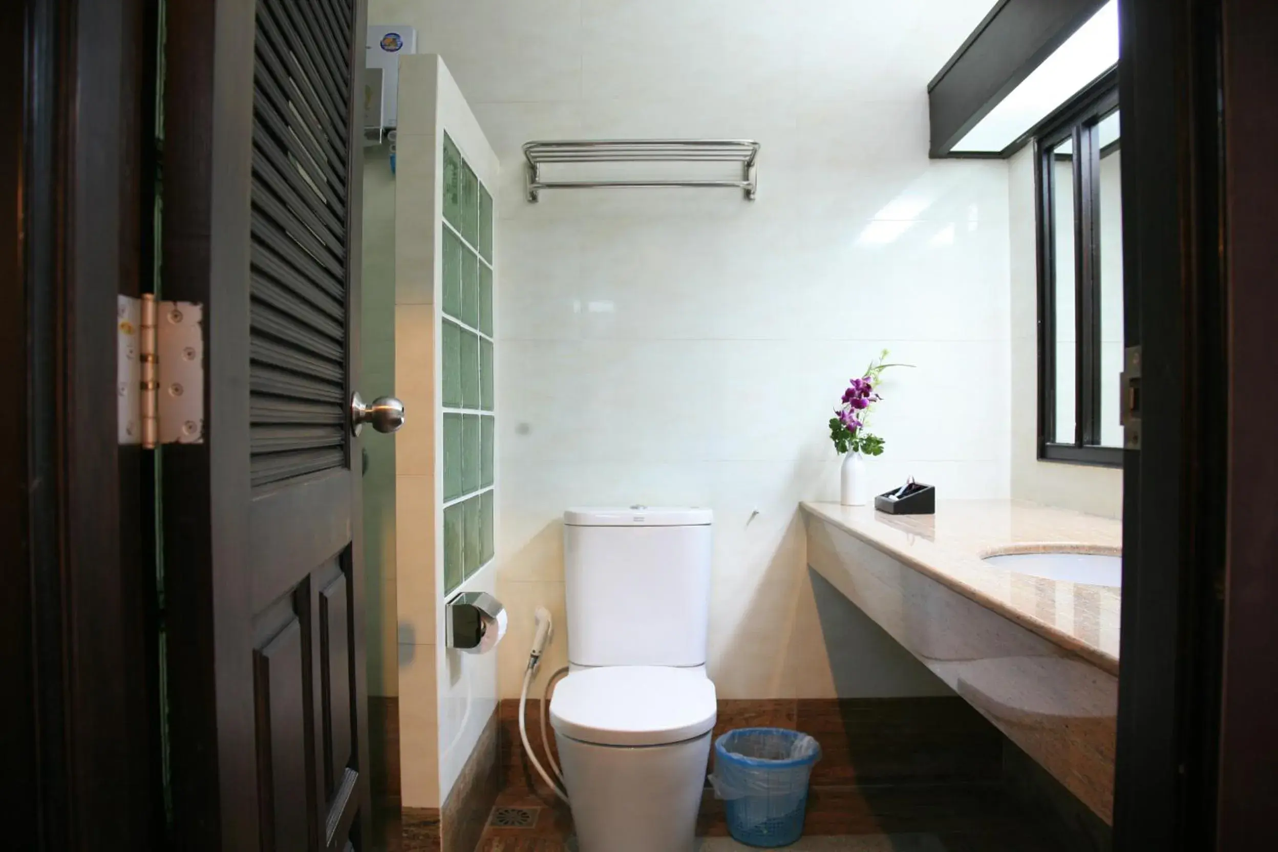 Bathroom in Lanta Sea House