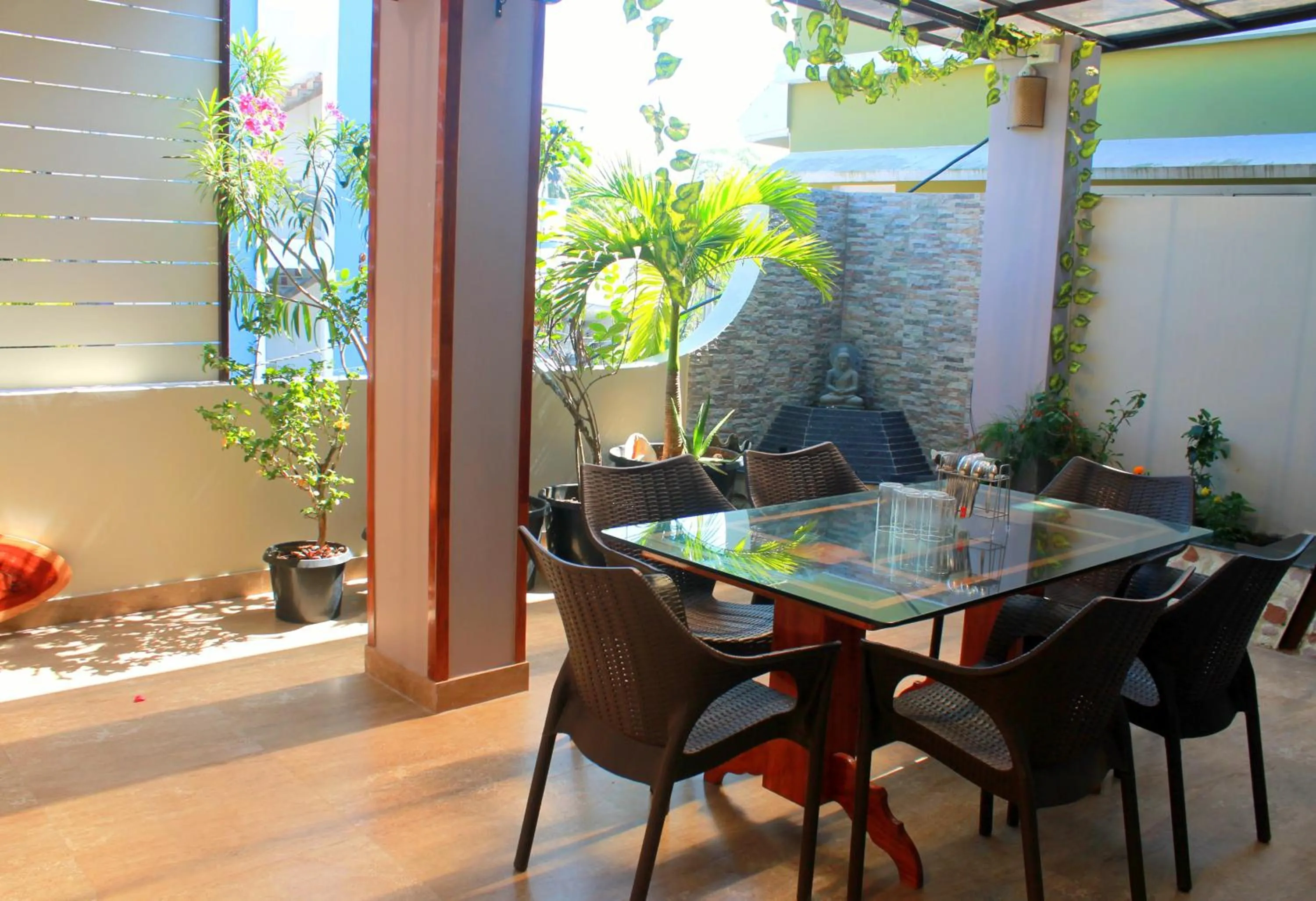 Dining area in Ocean Terrace