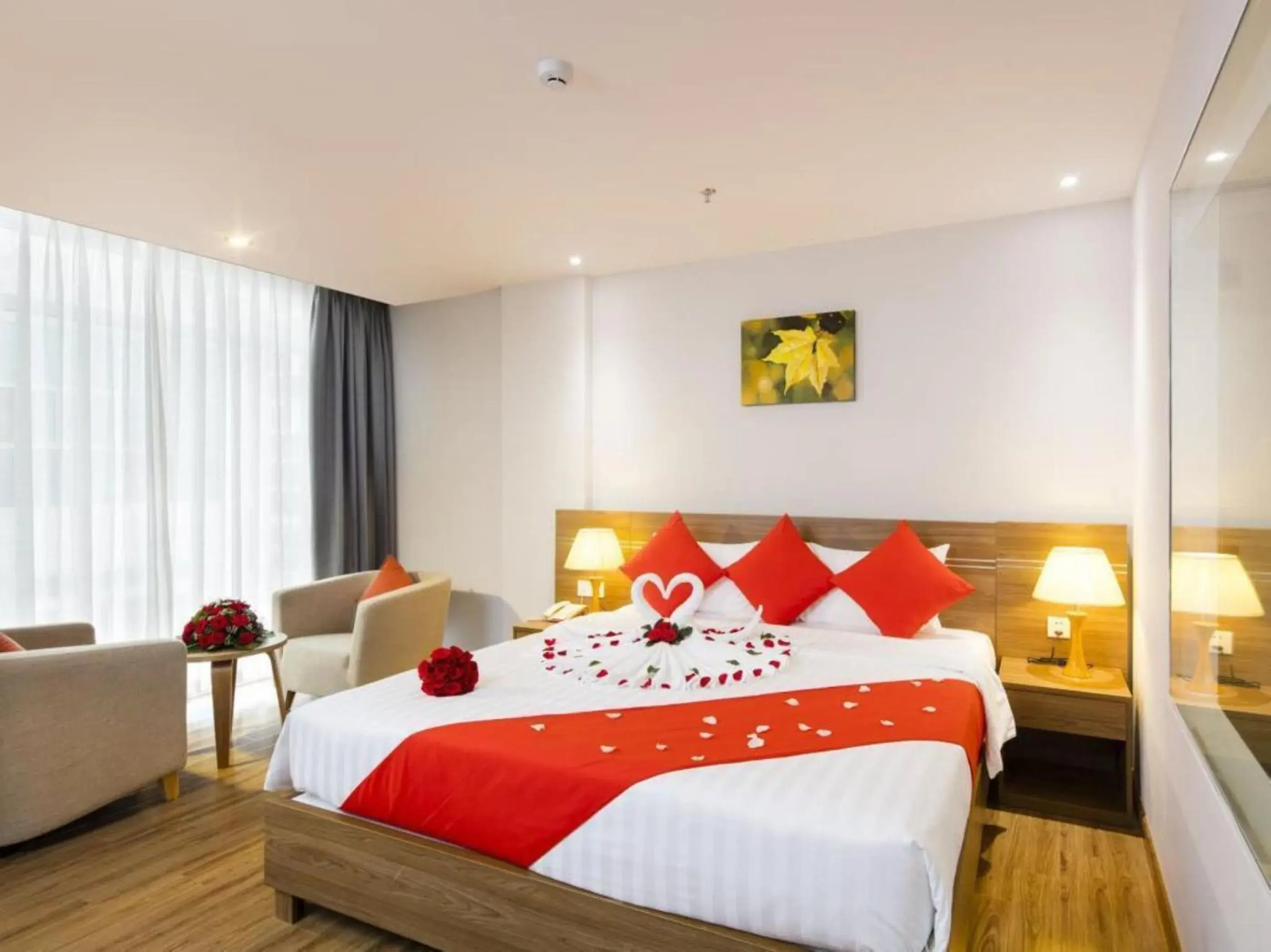 Bedroom, Bed in Maple Leaf Hotel & Apartment Bedroom, Bed in Maple Leaf Hotel & Apartment