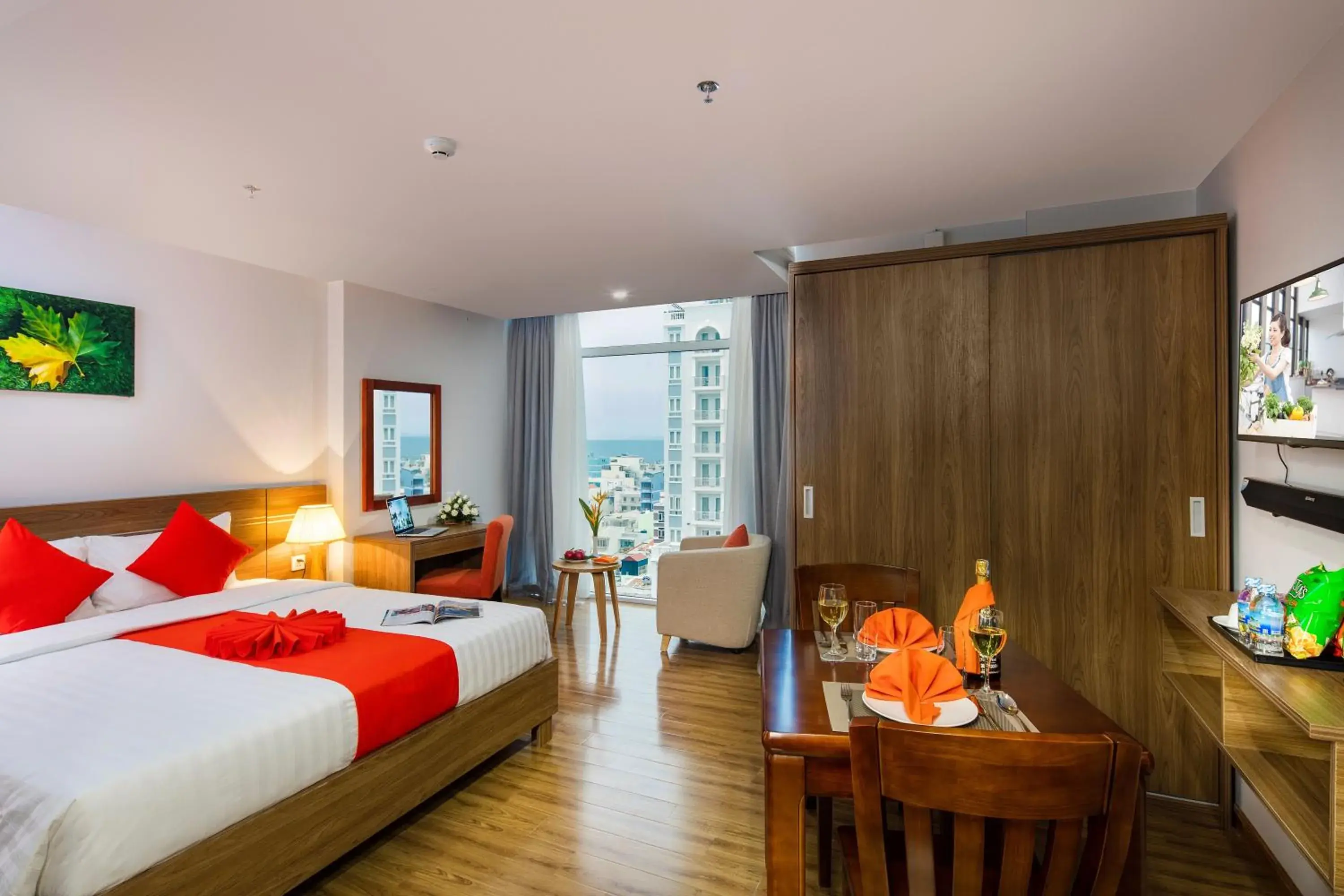 View (from property/room), Bed in Maple Leaf Hotel & Apartment View (from property/room), Bed in Maple Leaf Hotel & Apartment