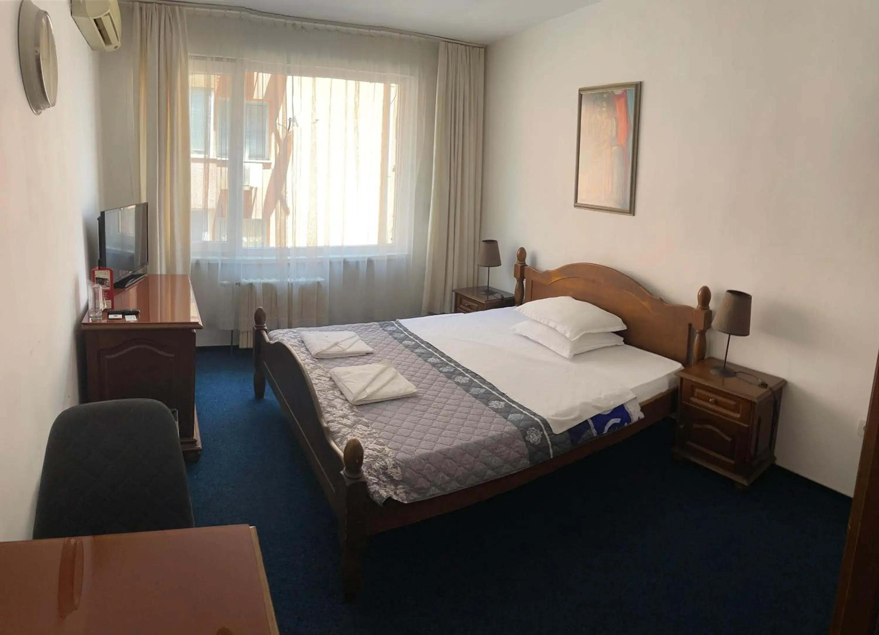 Deluxe Double Room in Hotel Rotasar Deluxe Double Room in Hotel Rotasar