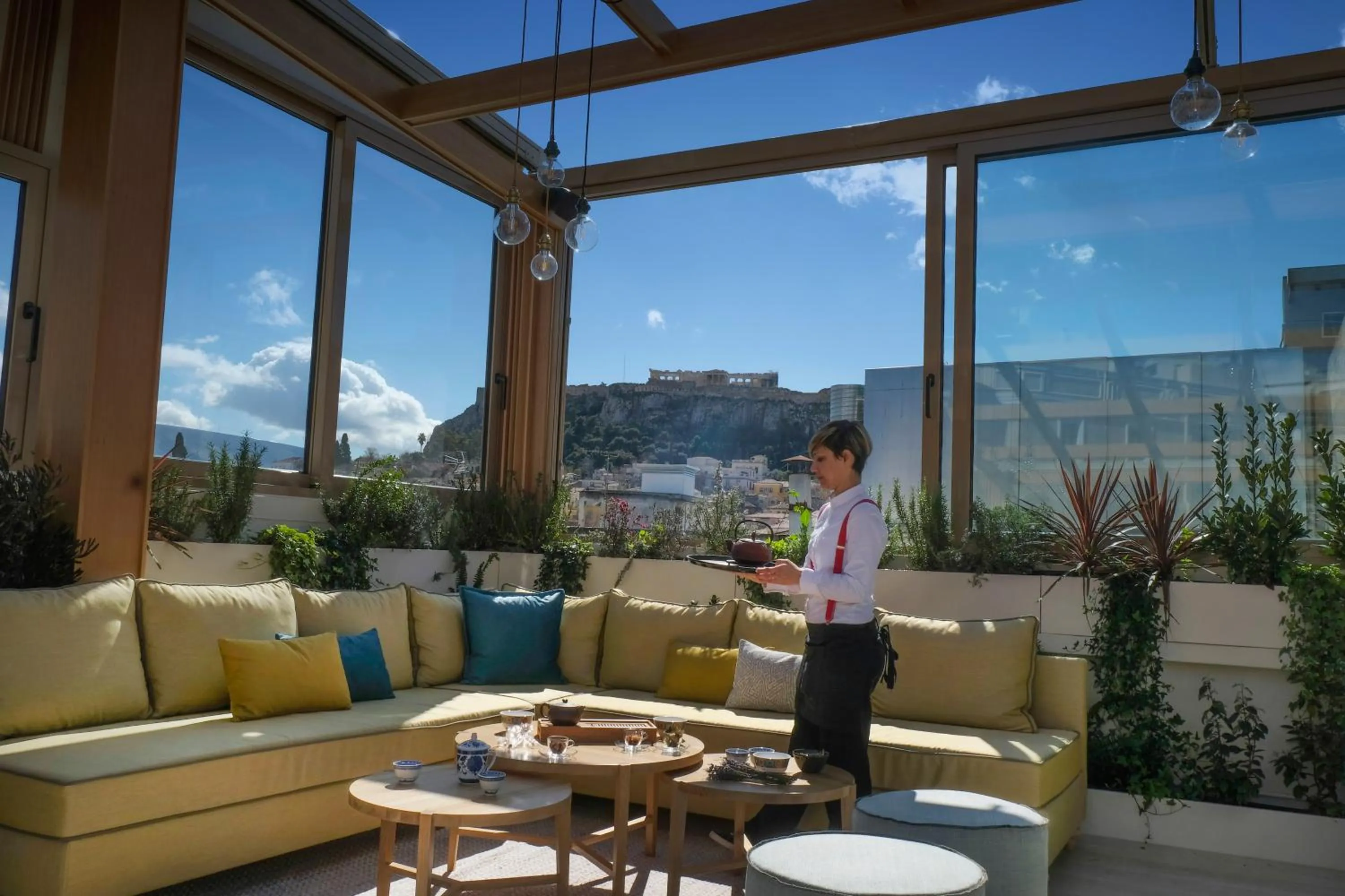 Property building in Lotus Center