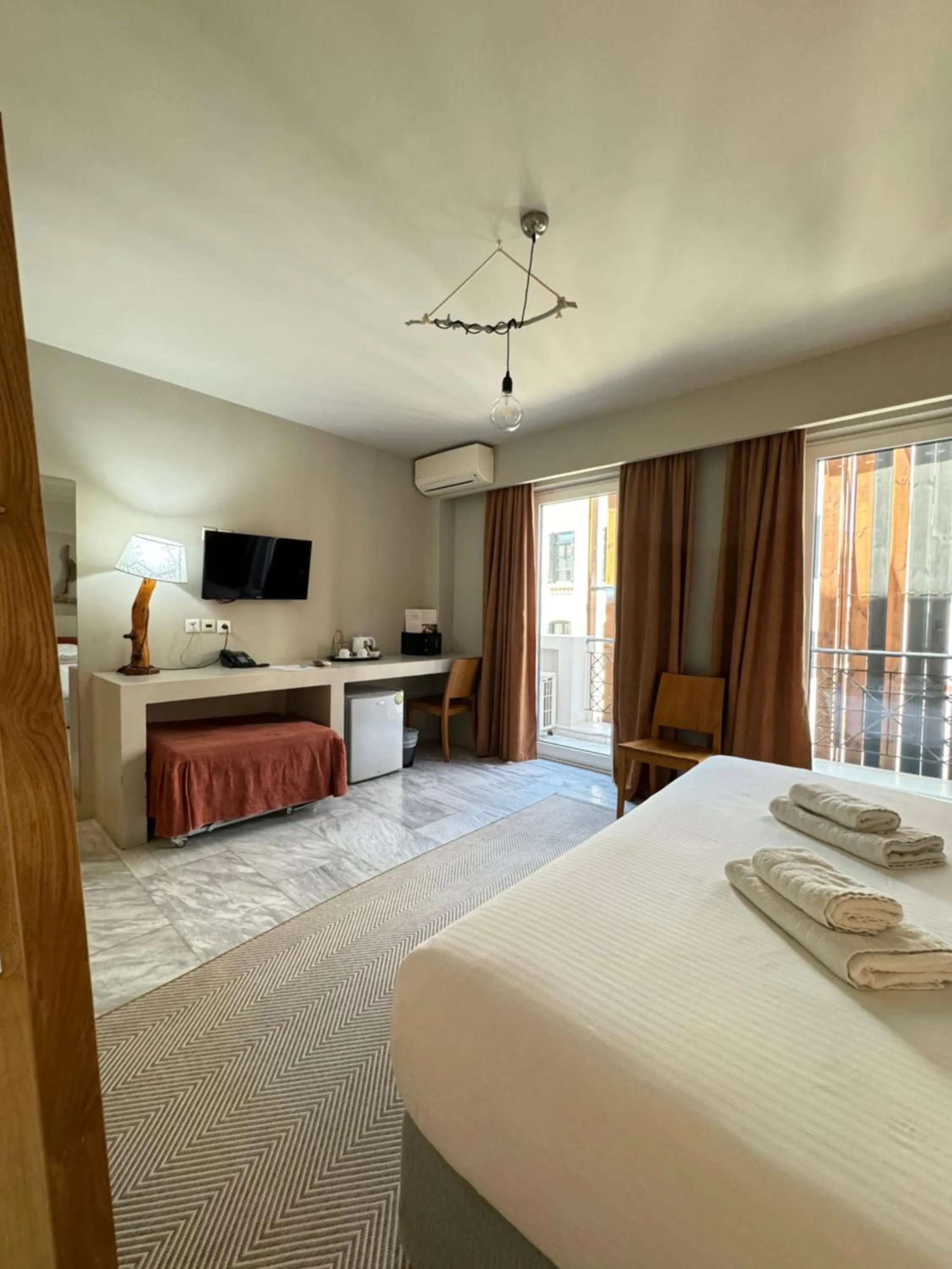 Bedroom, Bed in Lotus Center