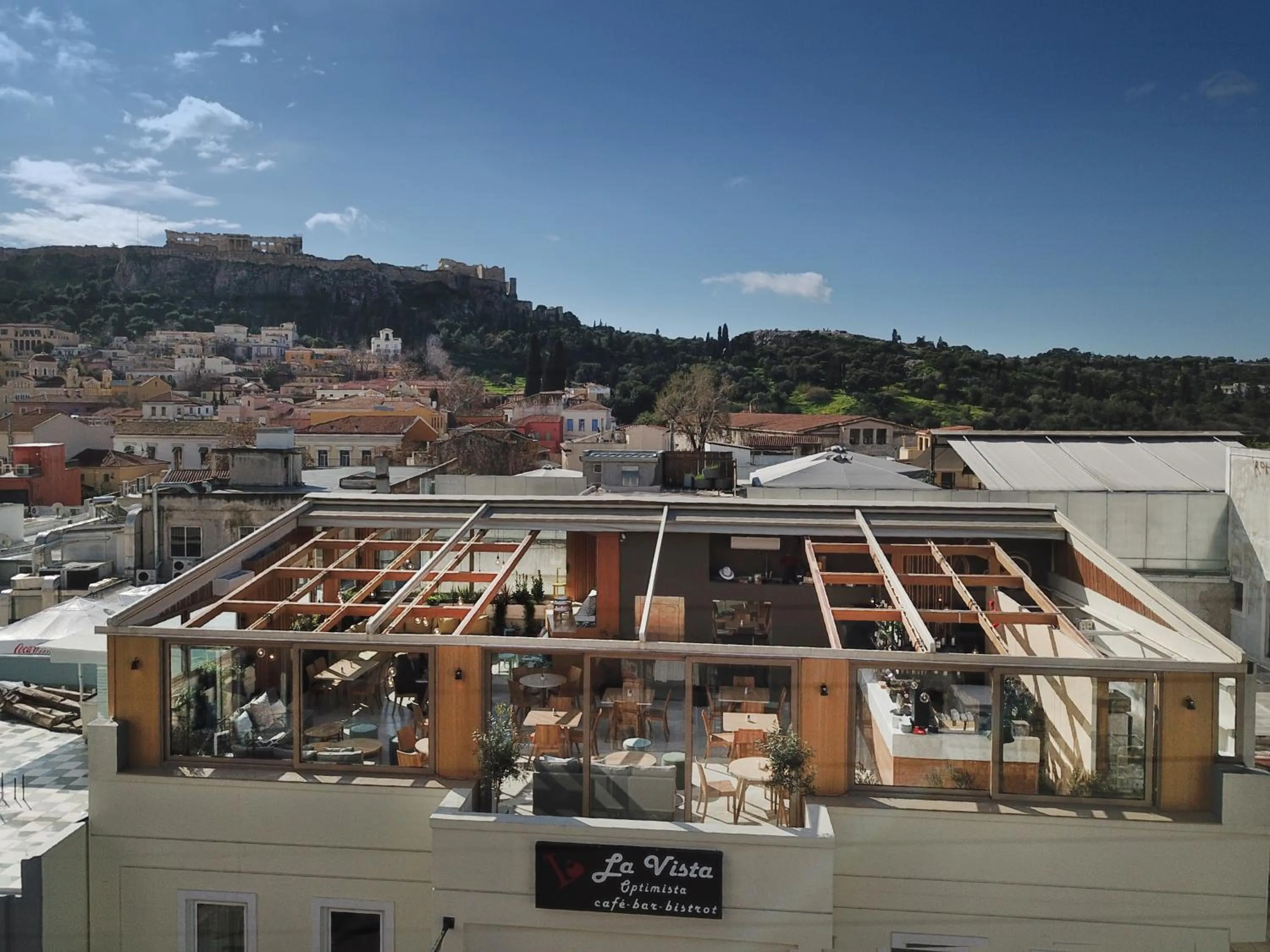 Restaurant/places to eat in Lotus Center