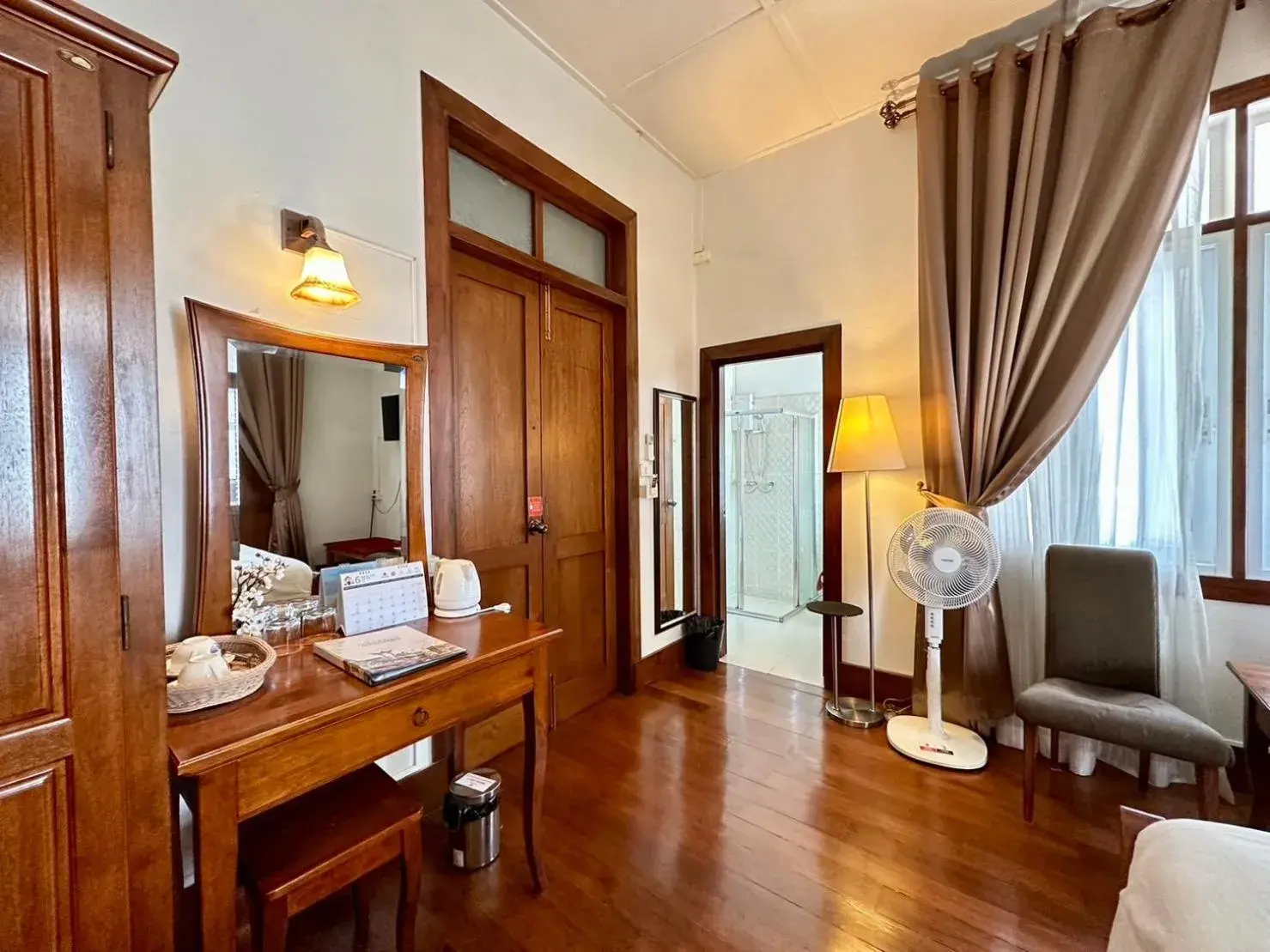 Photo of the whole room in Dinsomon Hotel Photo of the whole room in Dinsomon Hotel