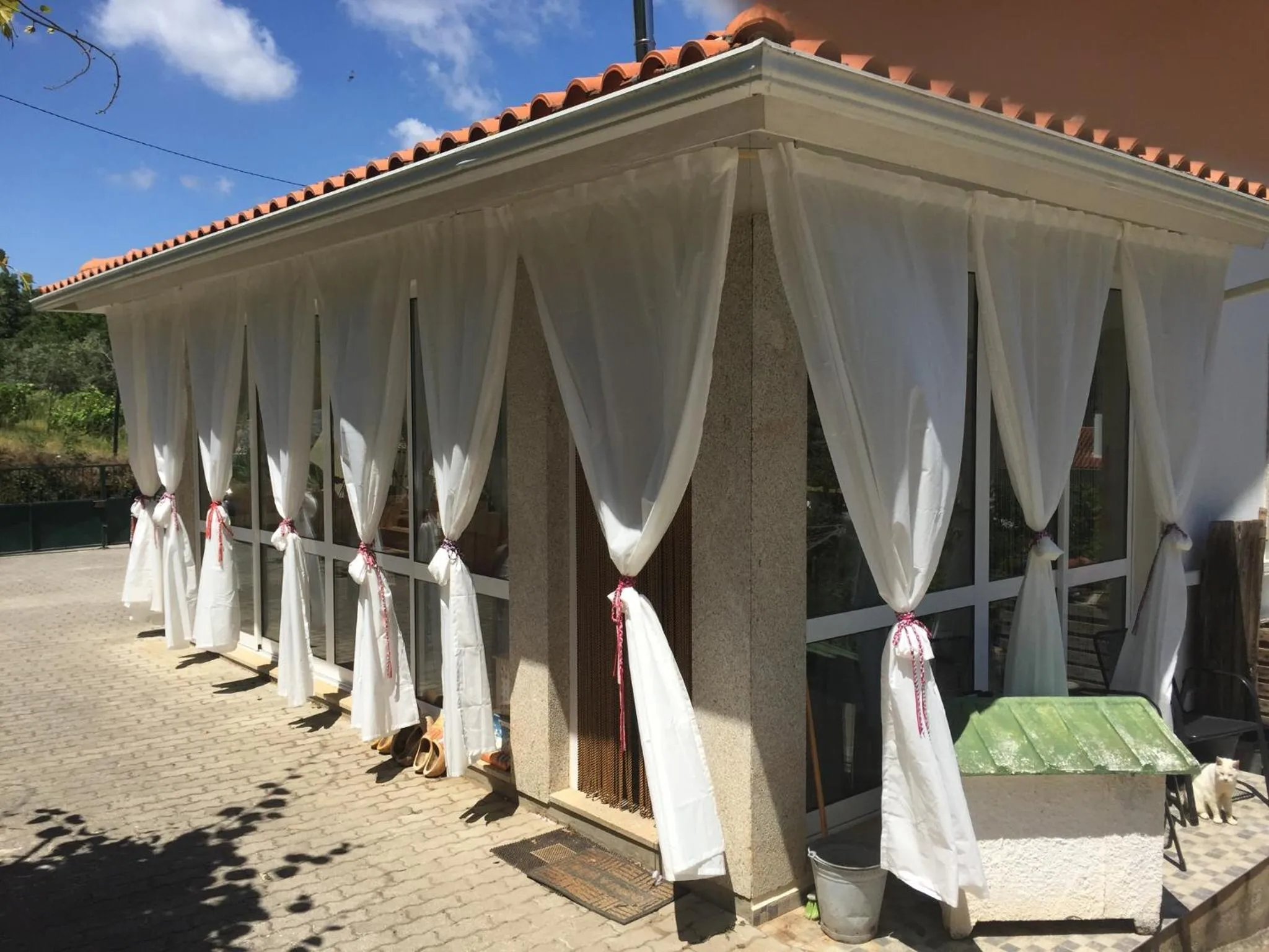 Property building in Casa Traca