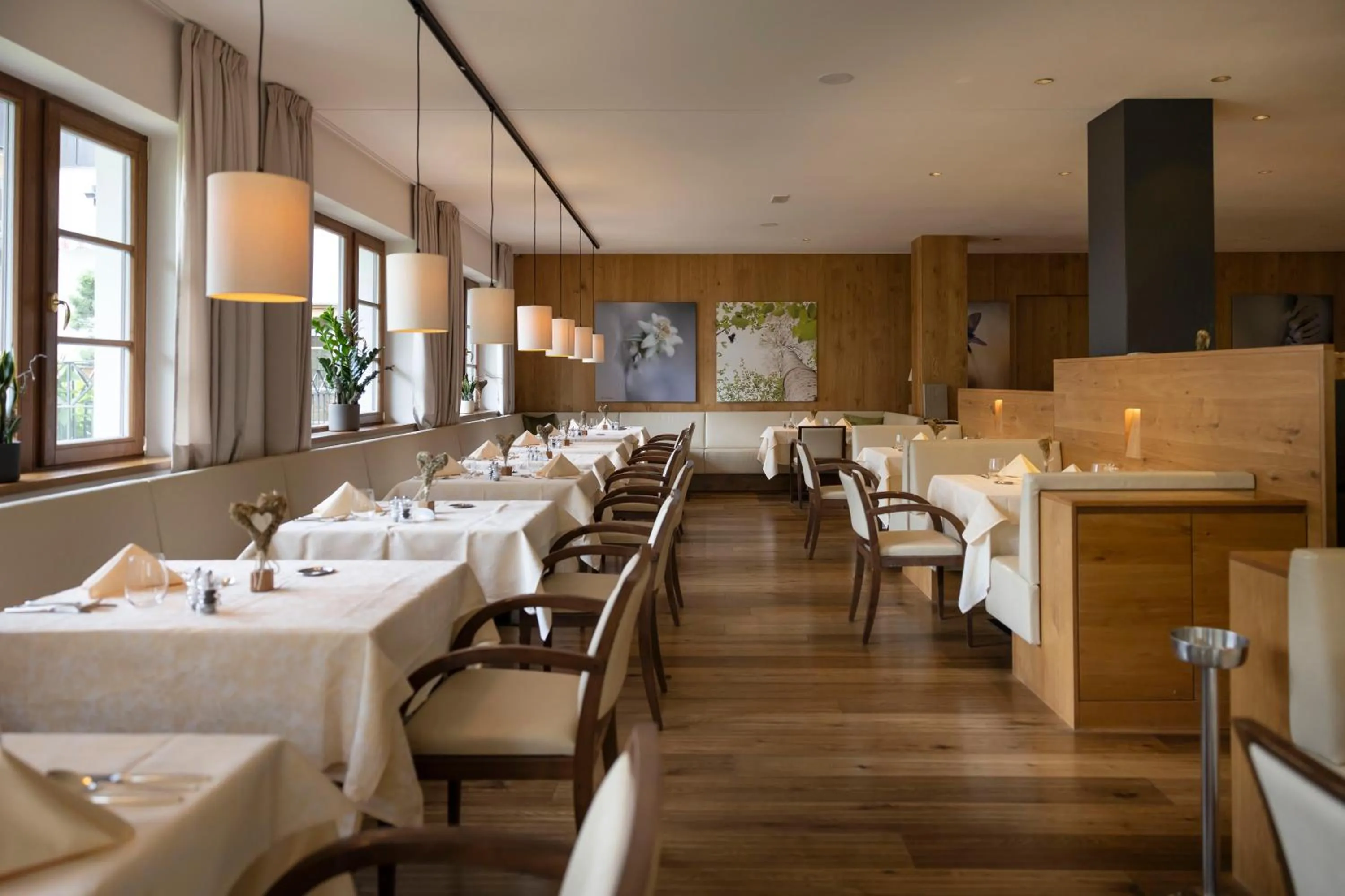 Restaurant/places to eat in Artnatur Dolomites Hotel & Spa