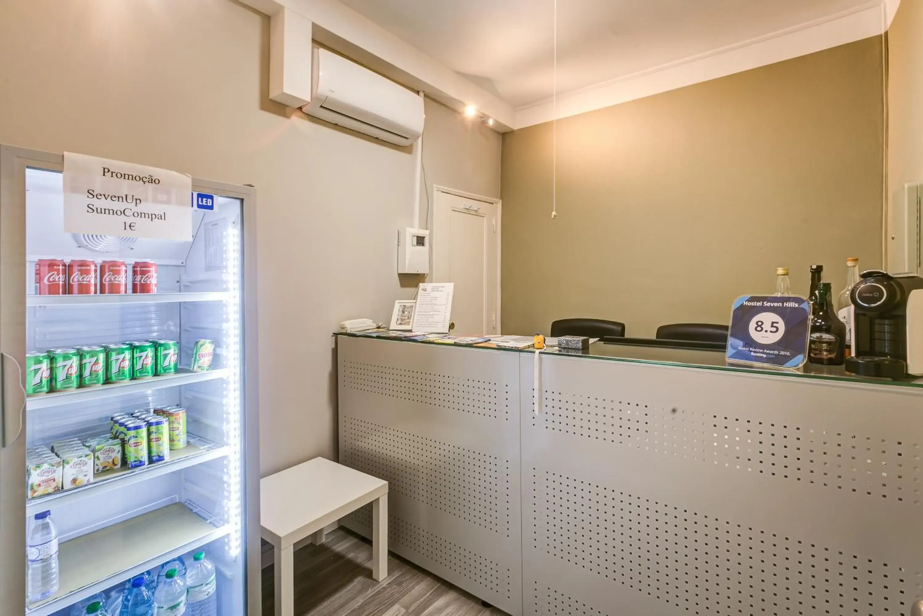 Facade/entrance in Hostel Seven Hills Facade/entrance in Hostel Seven Hills