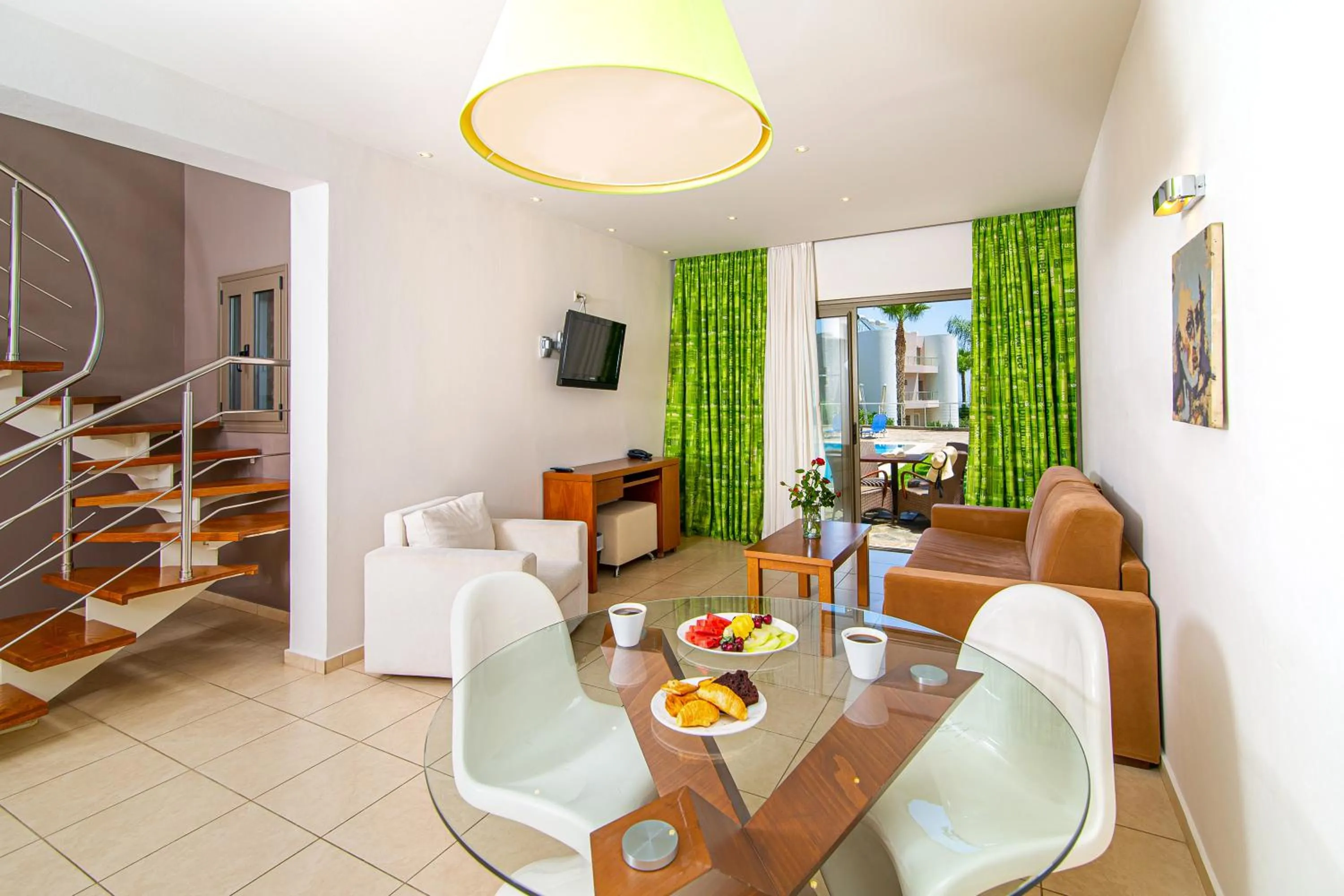 Living room in Royal Heights Resort Villas & Spa