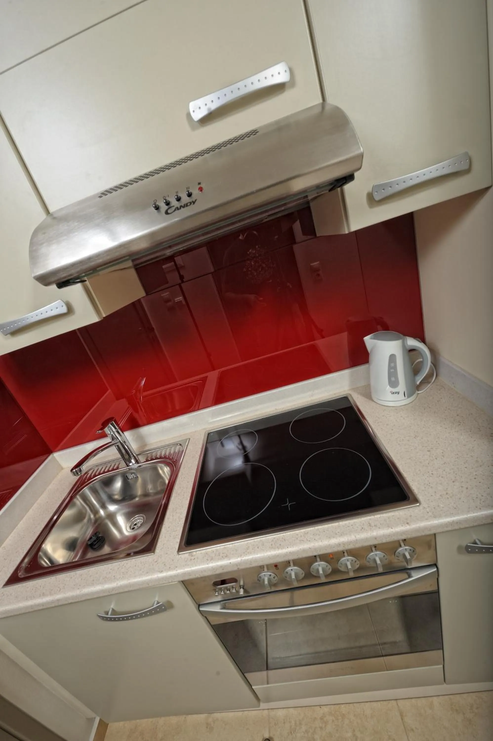 kitchen, Kitchen/Kitchenette in Royal Heights Resort Villas & Spa