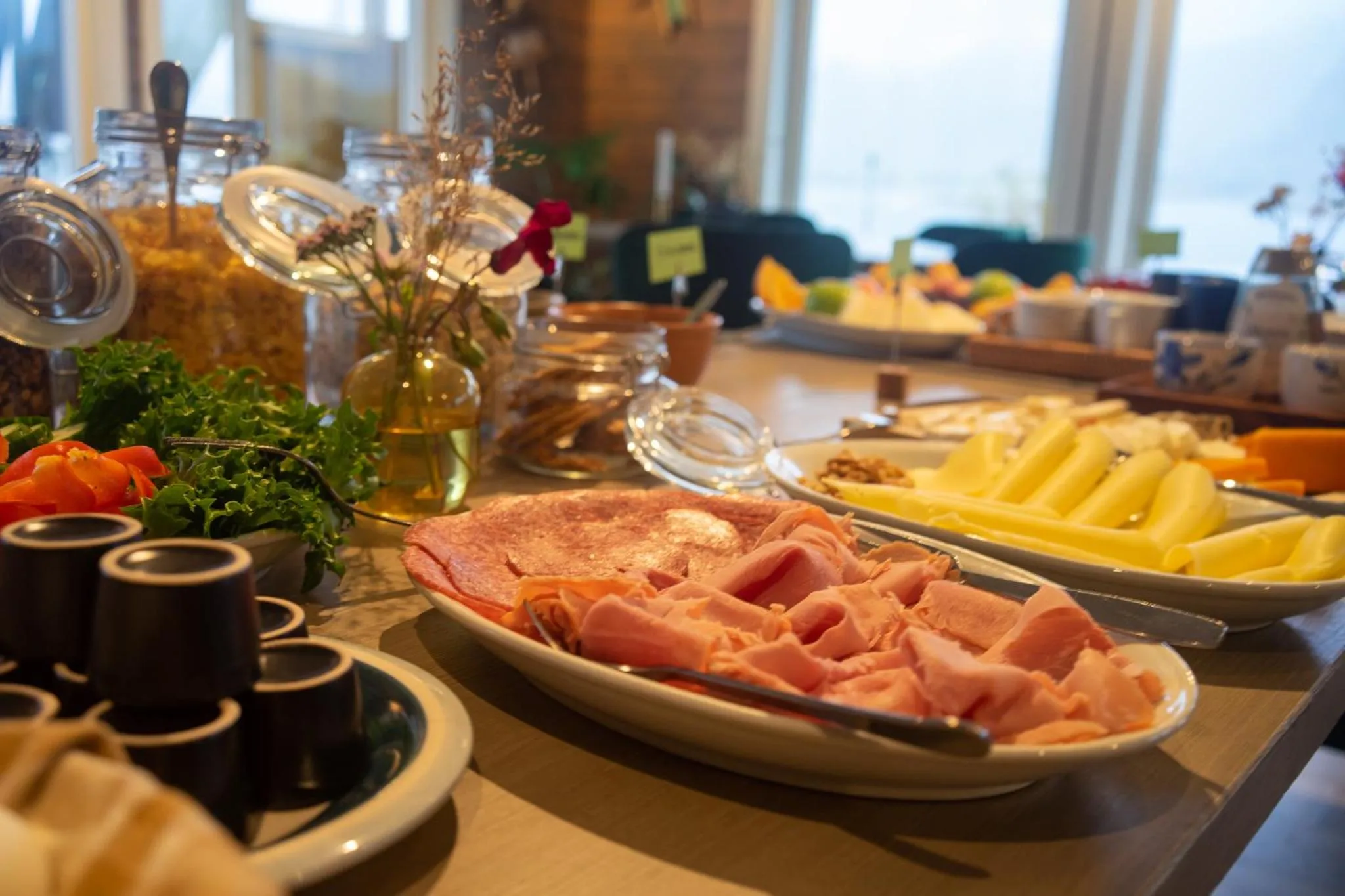 Breakfast in Skårungen - Hotel, Cabins and Camping