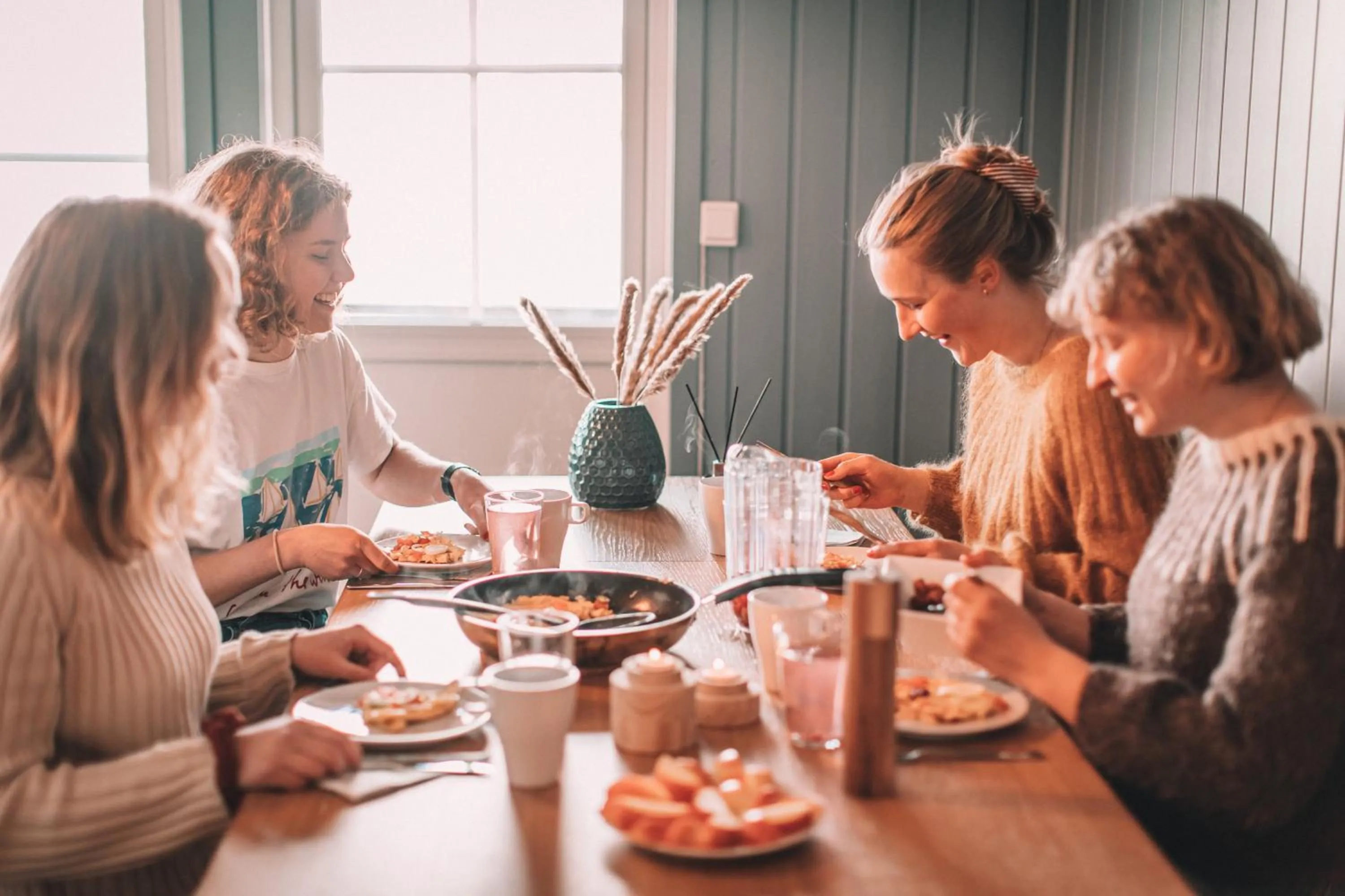 People in Skårungen - Hotel, Cabins and Camping
