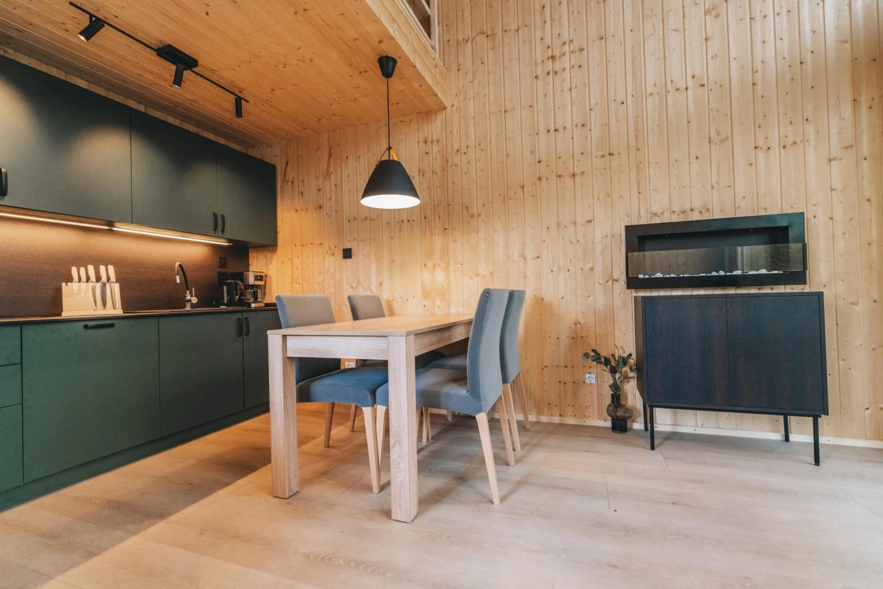 Kitchen or kitchenette in Skårungen - Hotel, Cabins and Camping