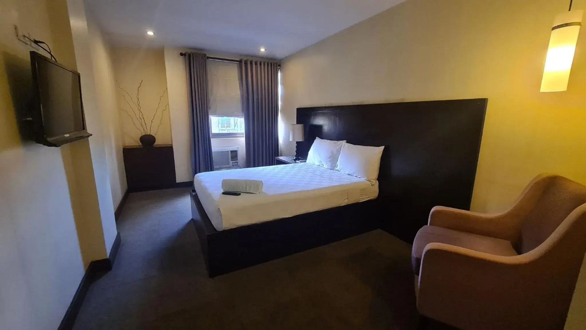 Bed in Hotel Maiya Bed in Hotel Maiya