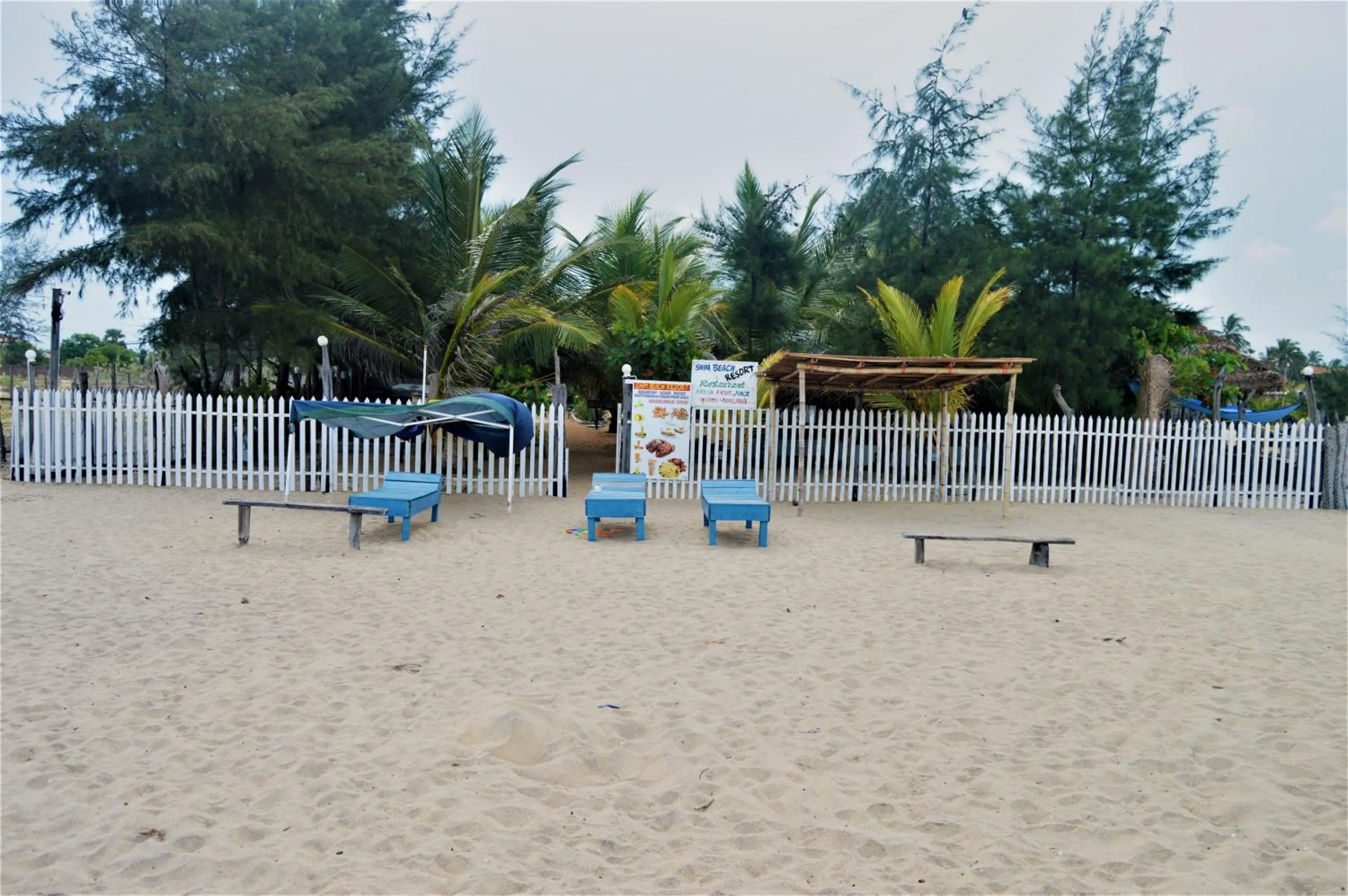Facade/entrance in Shim Beach Resort