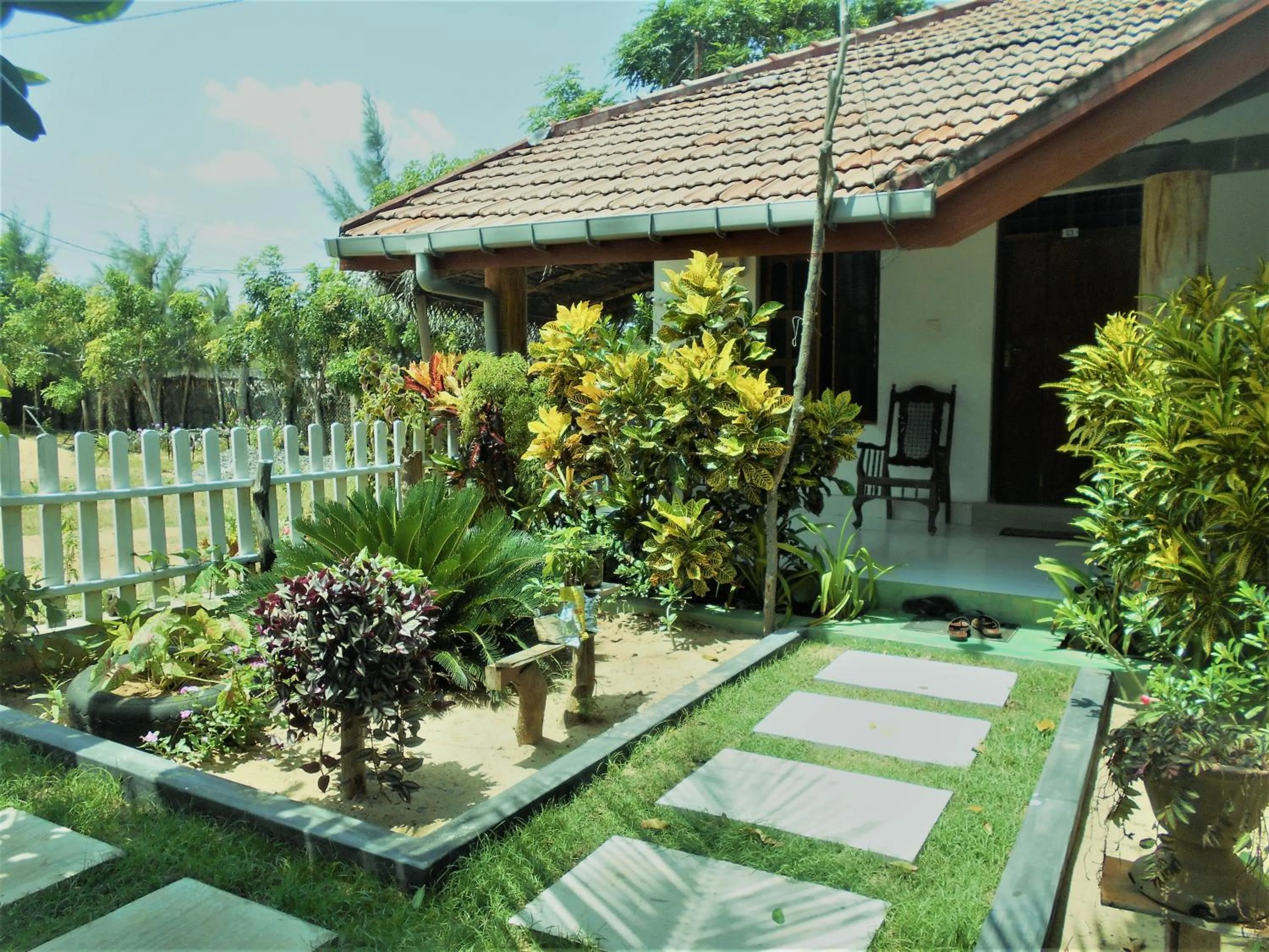 Facade/entrance in Shim Beach Resort