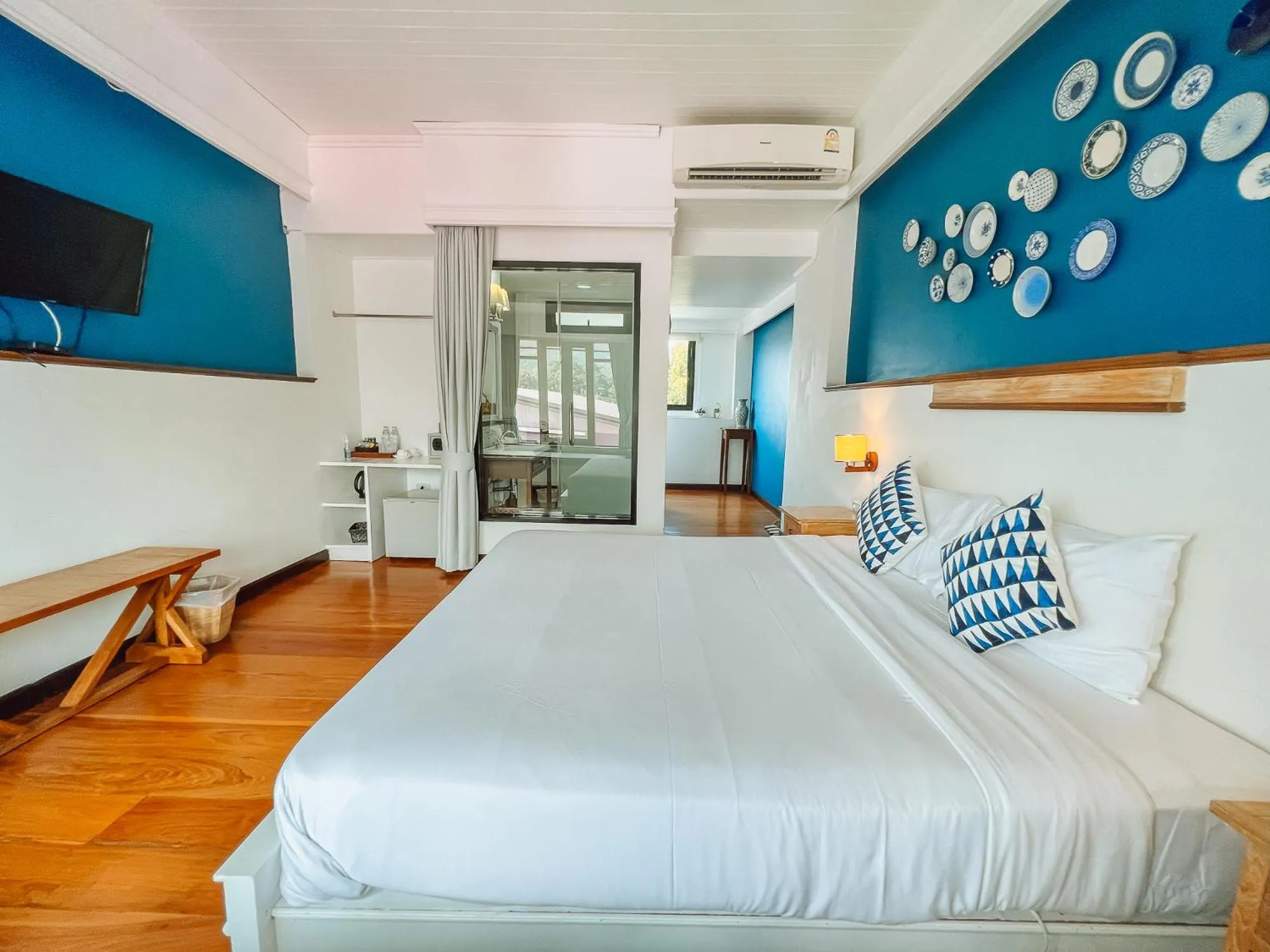 Decorative detail, Bed in Pai Cherkaew Boutique House