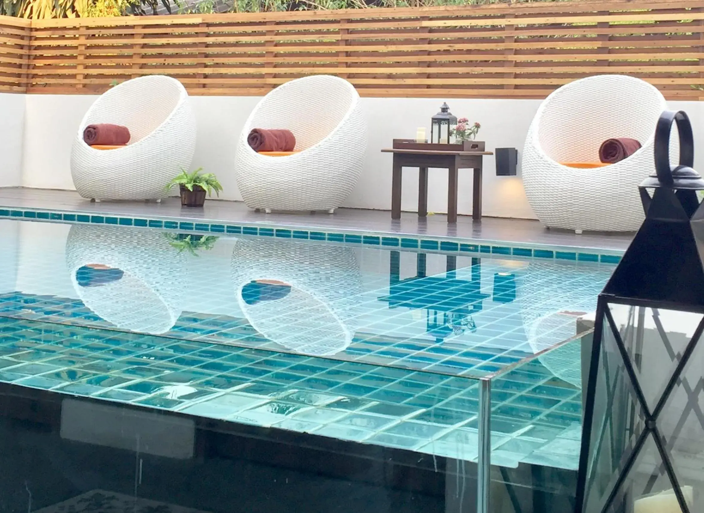 Swimming pool in Pai Cherkaew Boutique House Swimming pool in Pai Cherkaew Boutique House