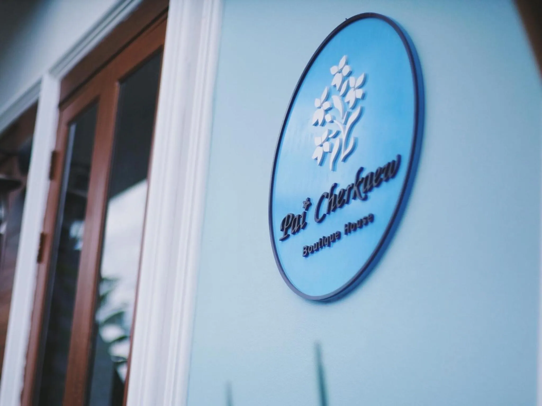 Facade/entrance in Pai Cherkaew Boutique House