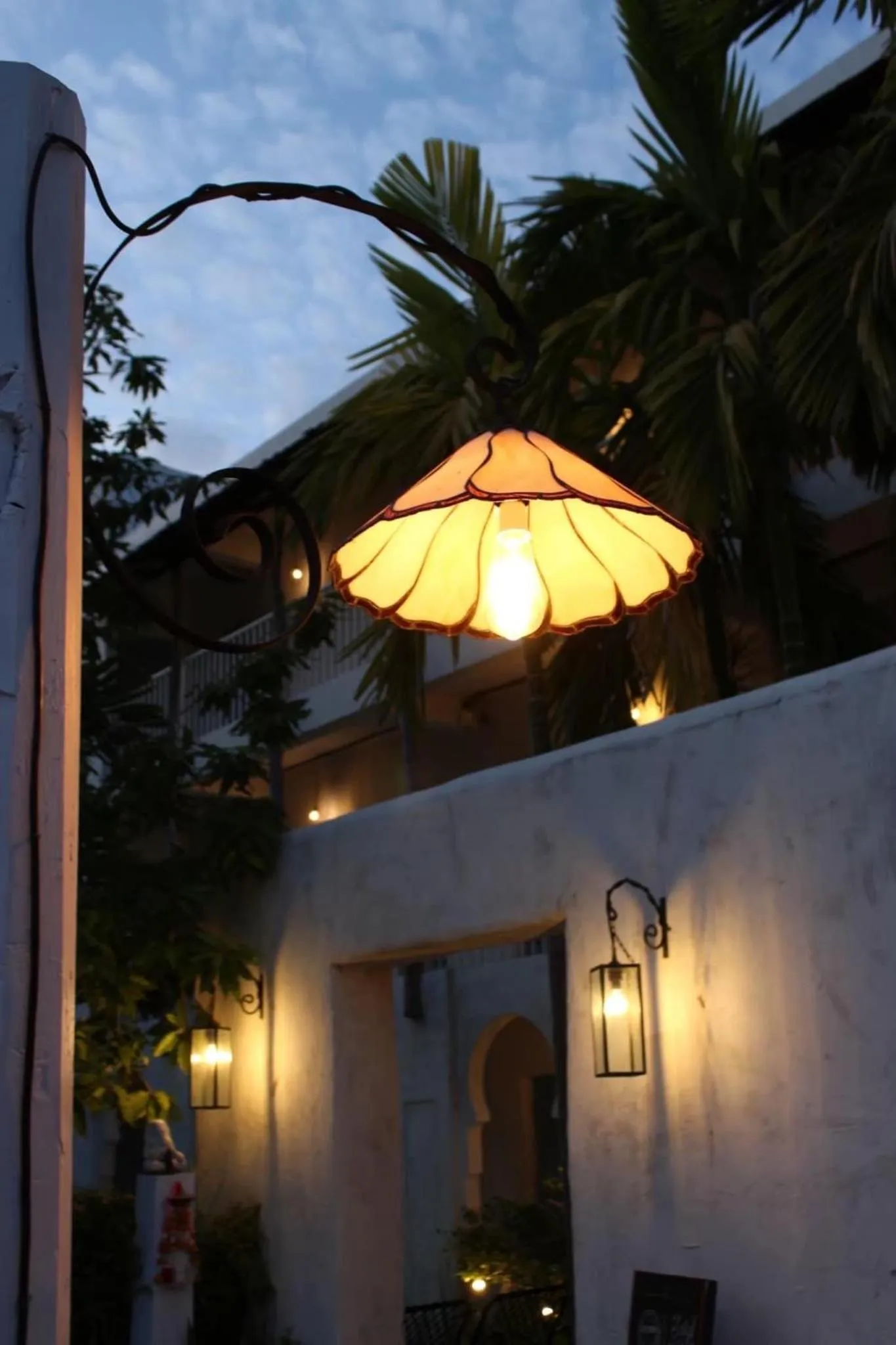 Property building in De Lit