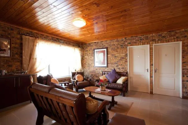 Communal lounge/ TV room in Quest Bed And Breakfast