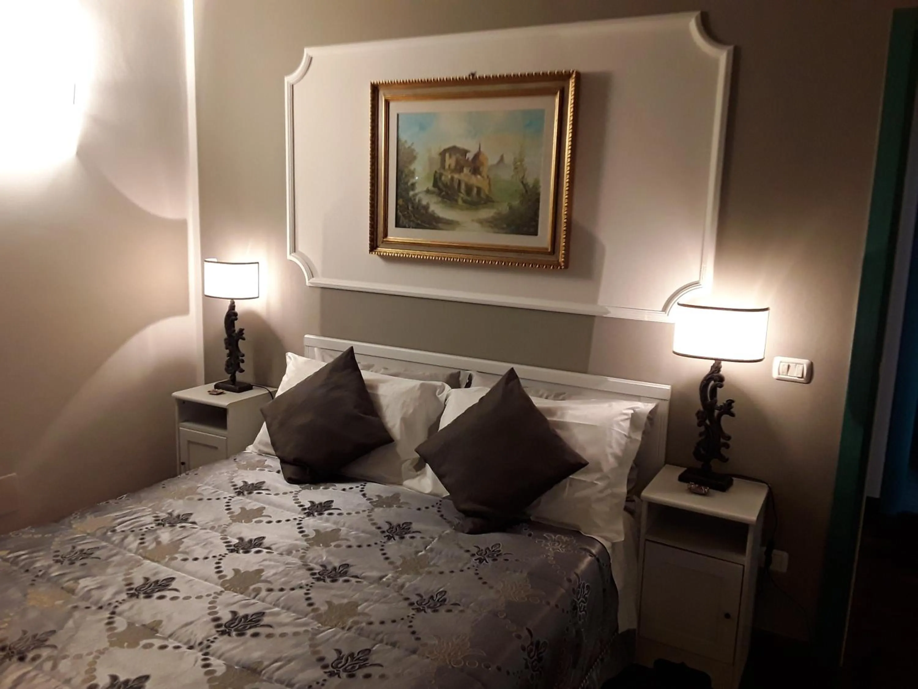 Bedroom, Bed in Suite Assisi