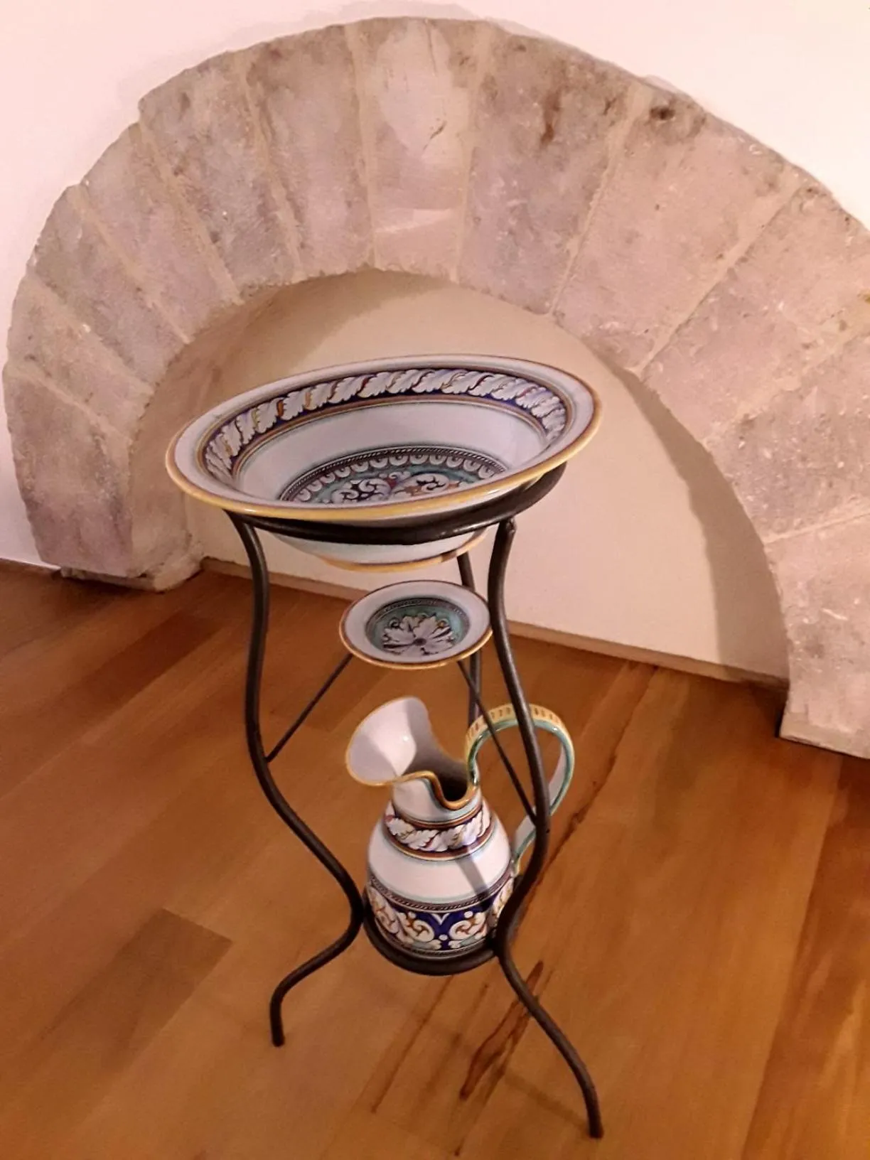 Decorative detail in Suite Assisi