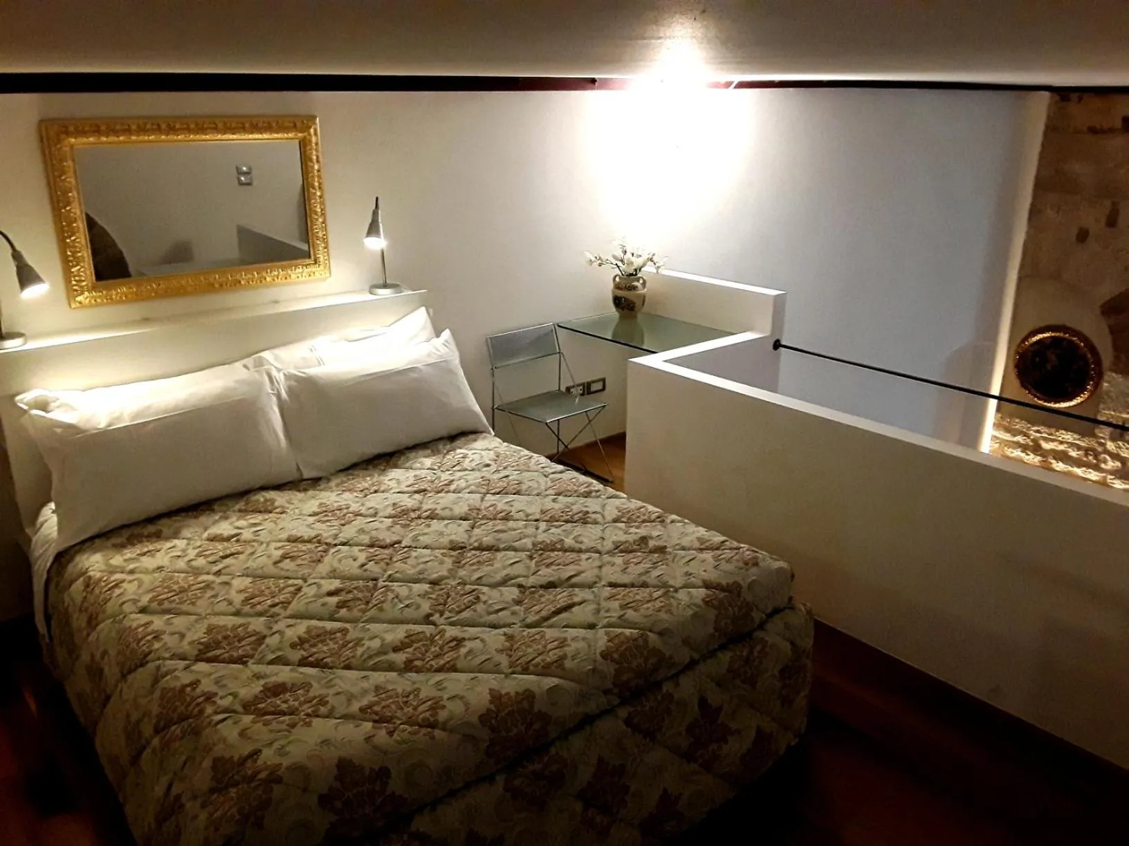 Bedroom, Bed in Suite Assisi