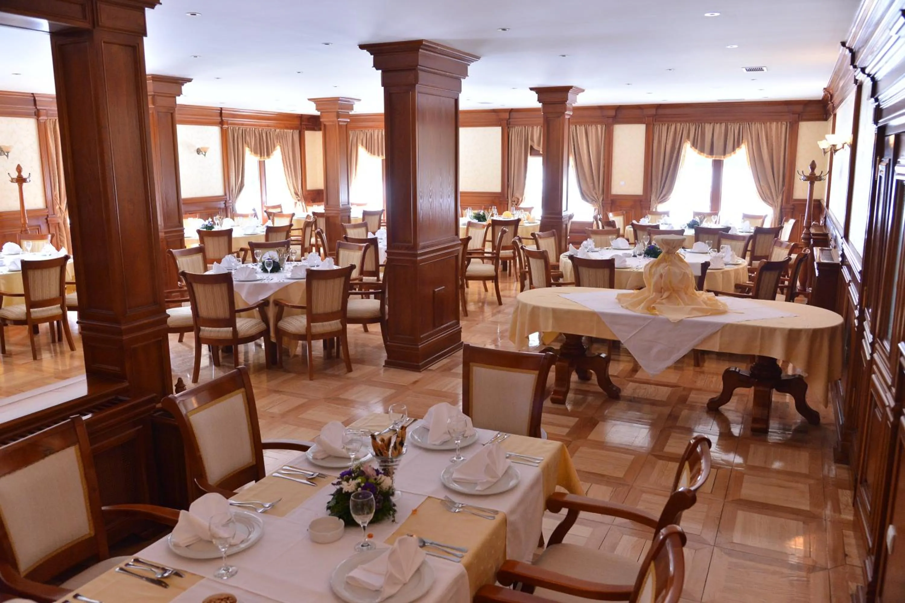 Restaurant/places to eat in Hotel Zlatarski Zlatnik