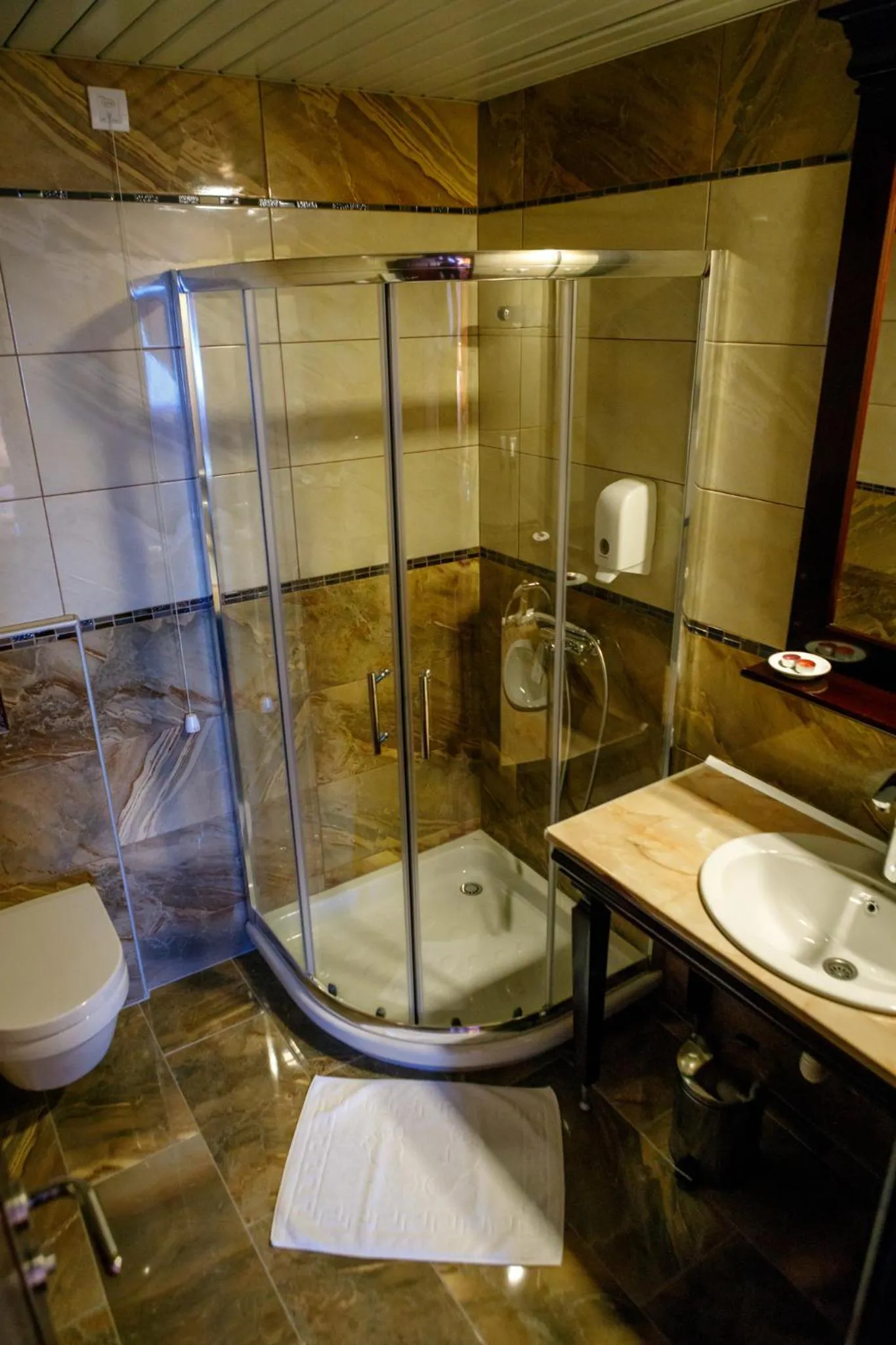Photo of the whole room in Hotel Zlatarski Zlatnik