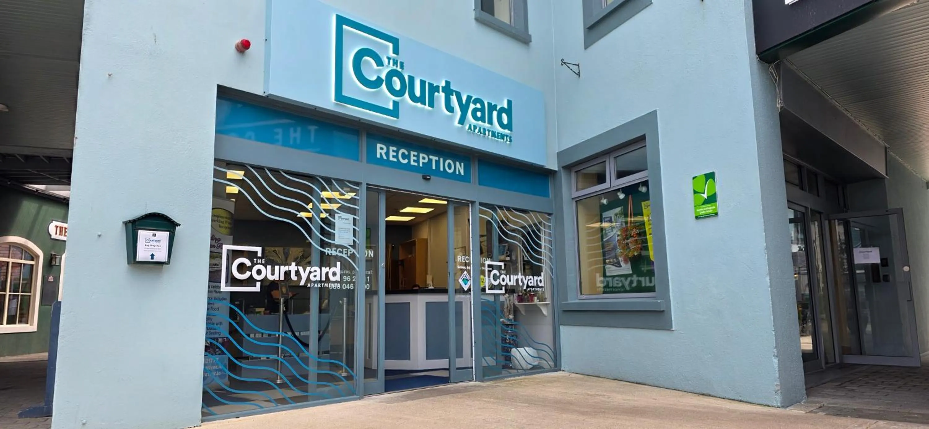 The Courtyard Apartments