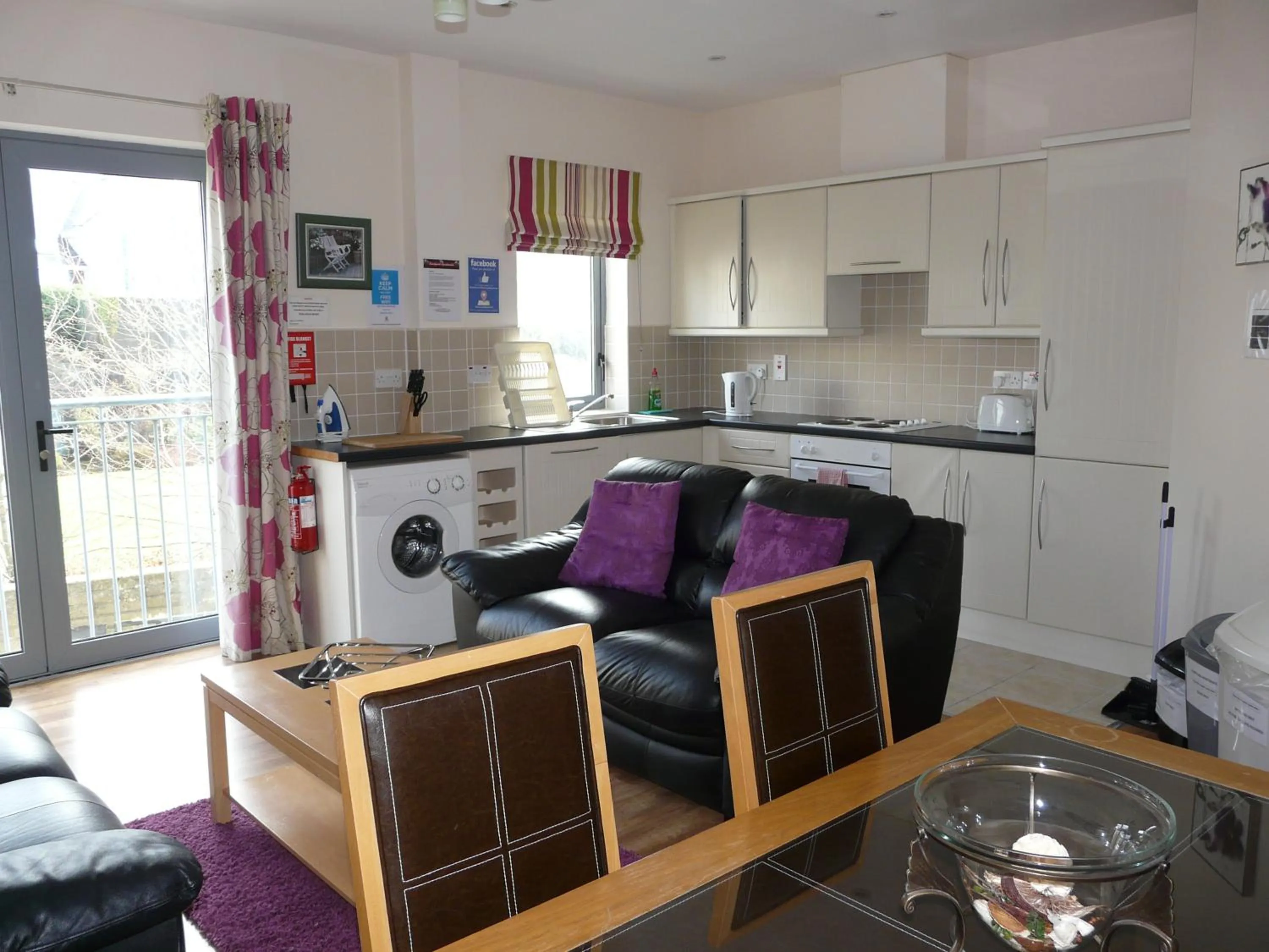 The Courtyard Apartments