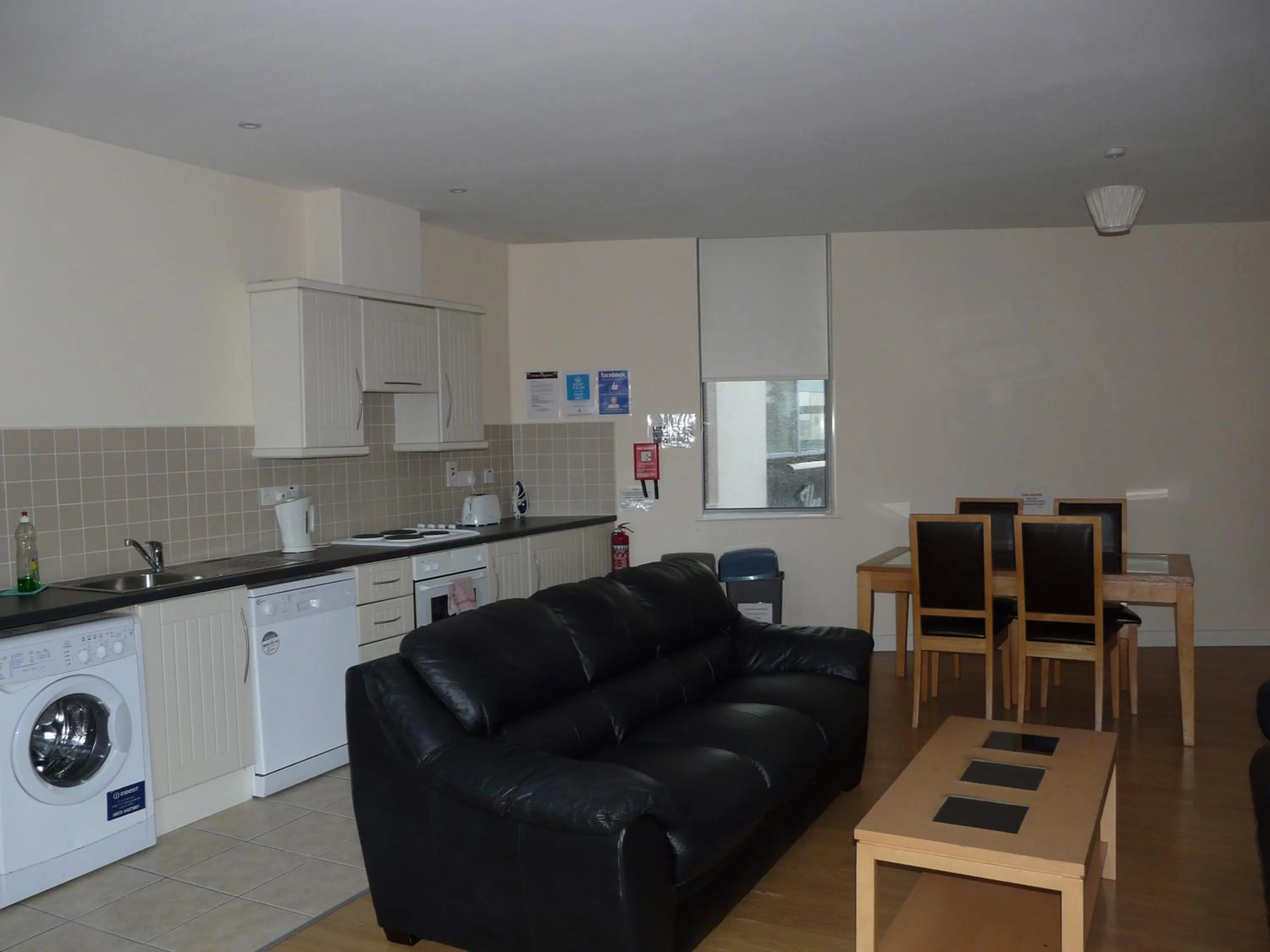 The Courtyard Apartments