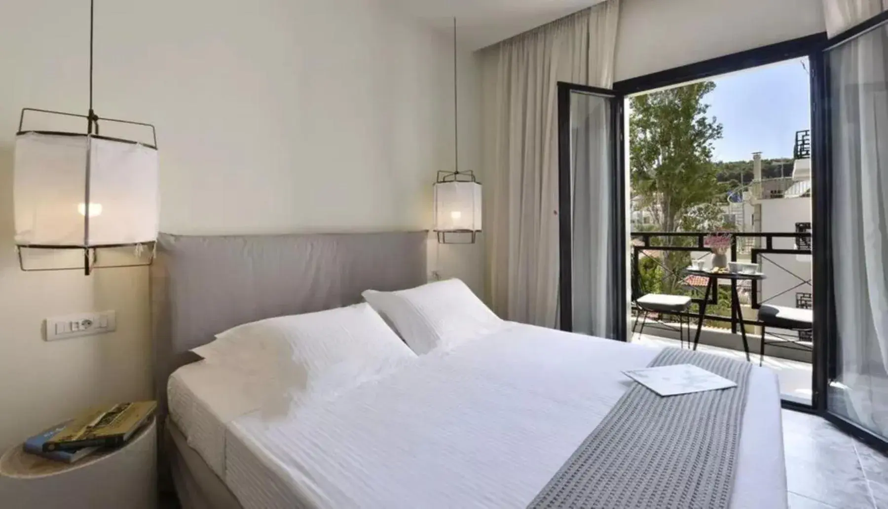 Double Room with Balcony in Kefalonia Grand Double Room with Balcony in Kefalonia Grand