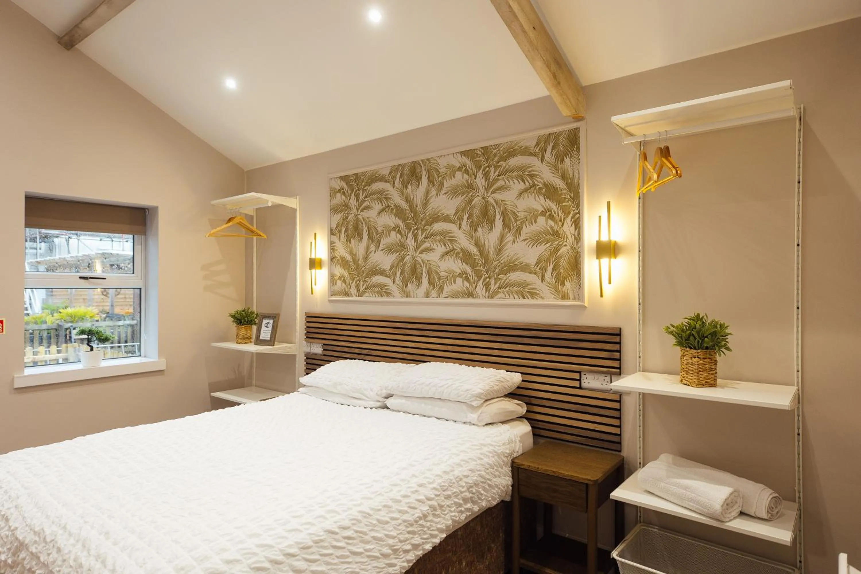 Bed in The Dolphin Hotel & Restaurant