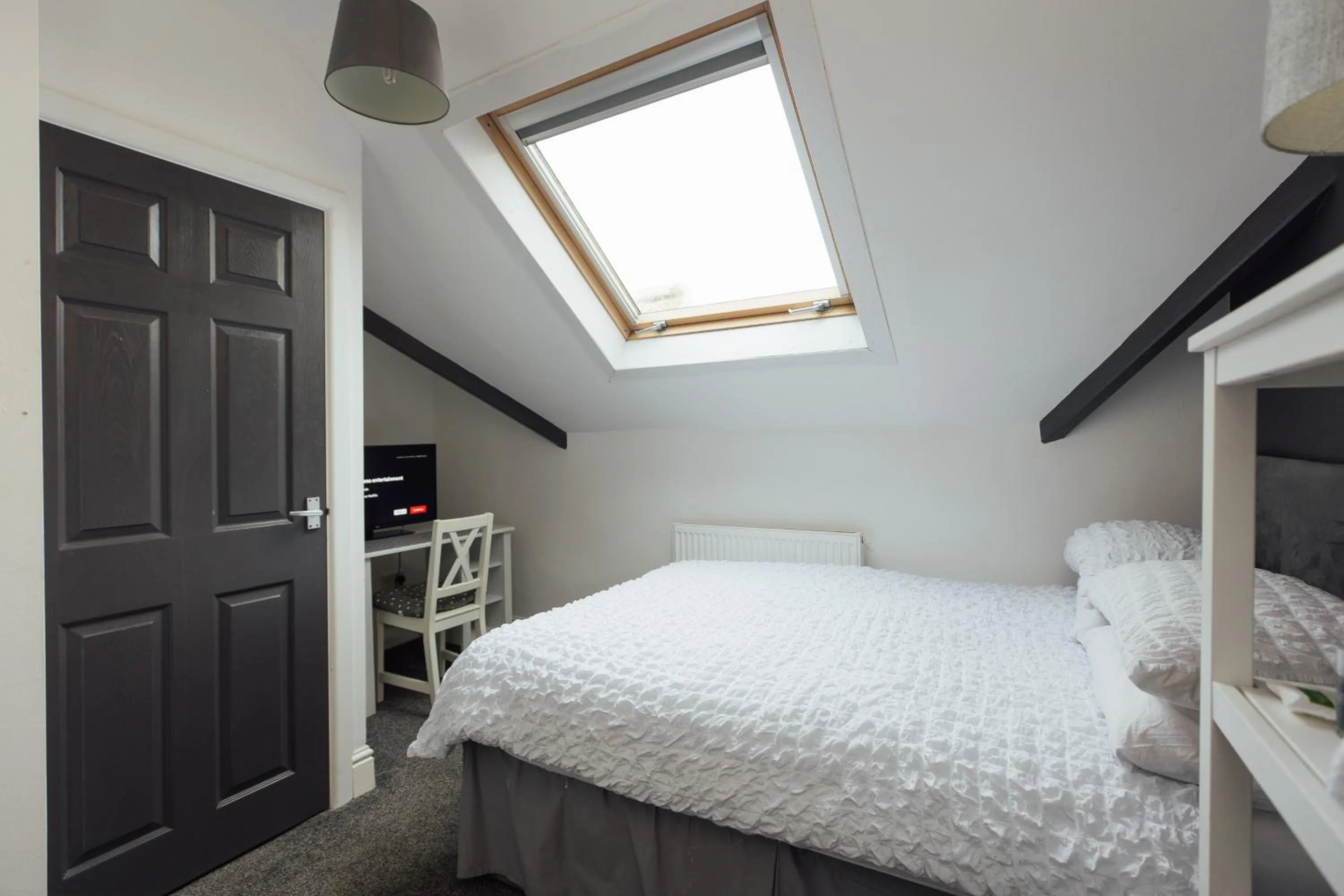 Bed in The Dolphin Hotel & Restaurant