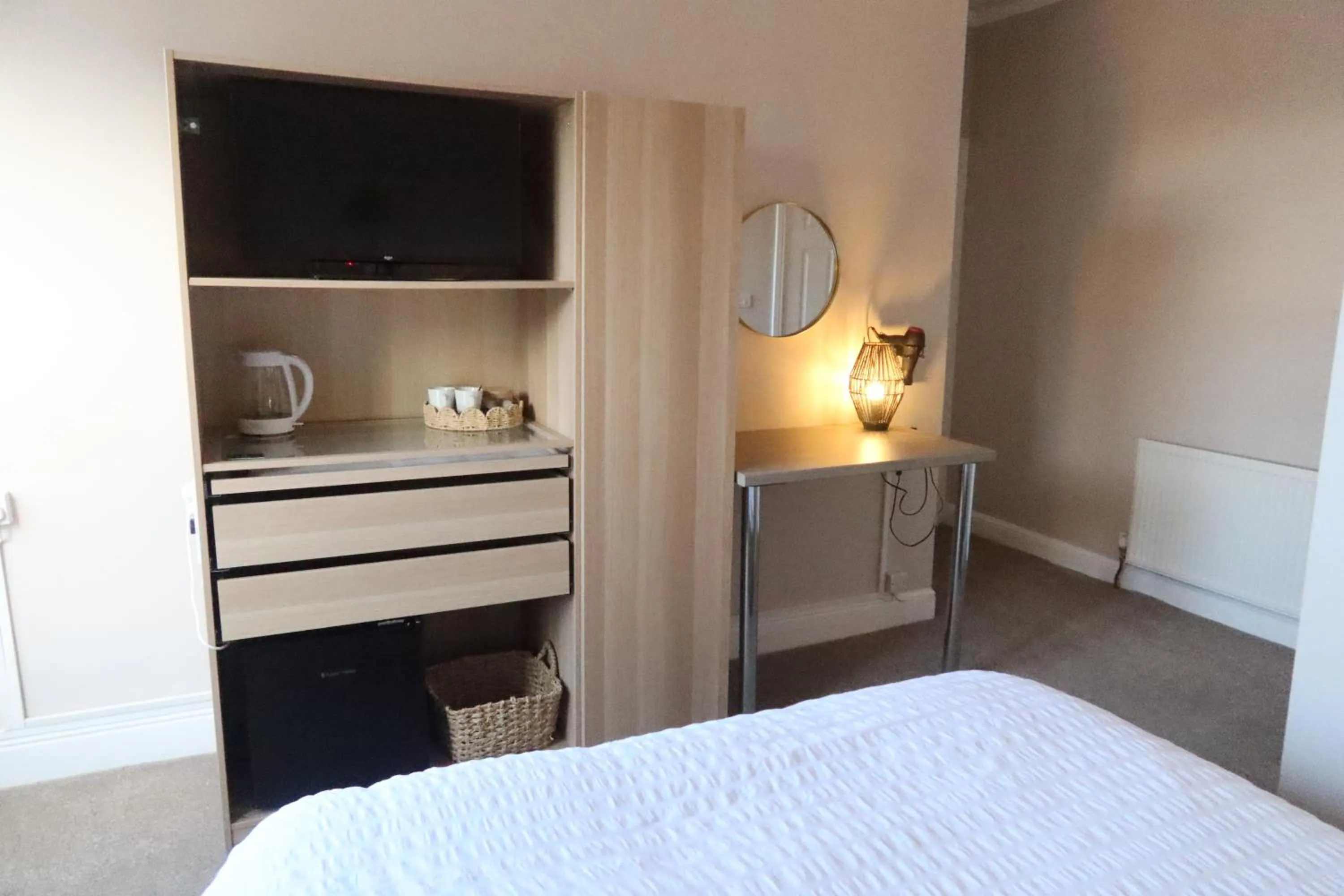 Bed in The Dolphin Hotel & Restaurant