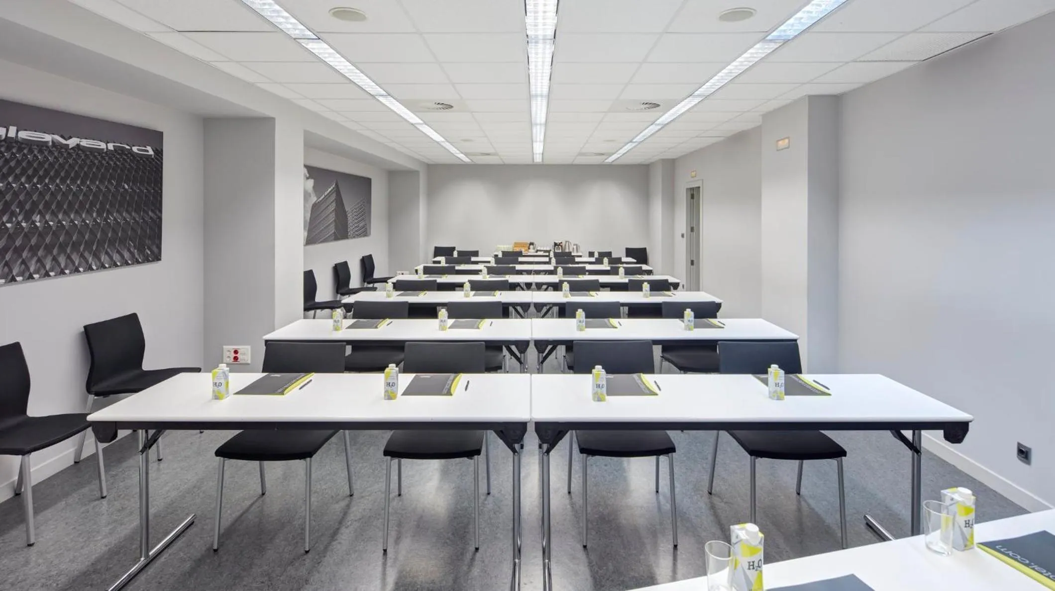 Meeting/conference room in Sercotel Boulevard Vitoria-Gasteiz