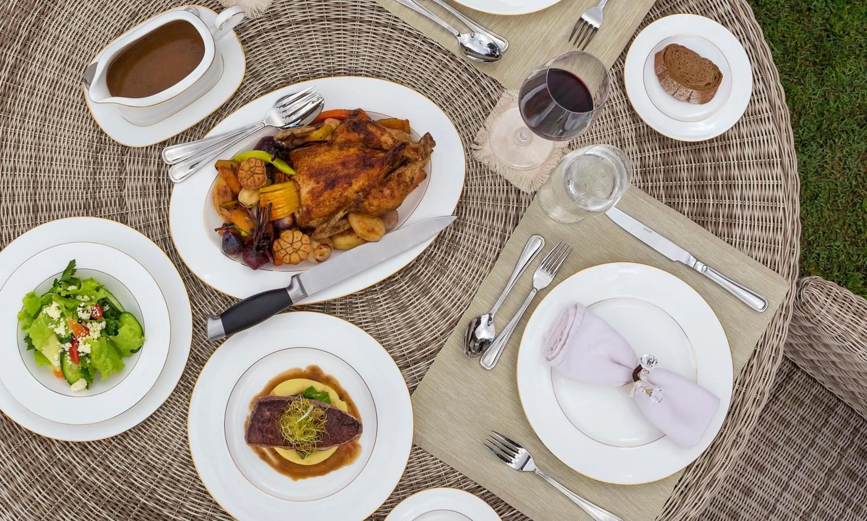 Dinner in Hill Rise Luxury Villa & Stables by Edwards Collection - Nuwara Eliya