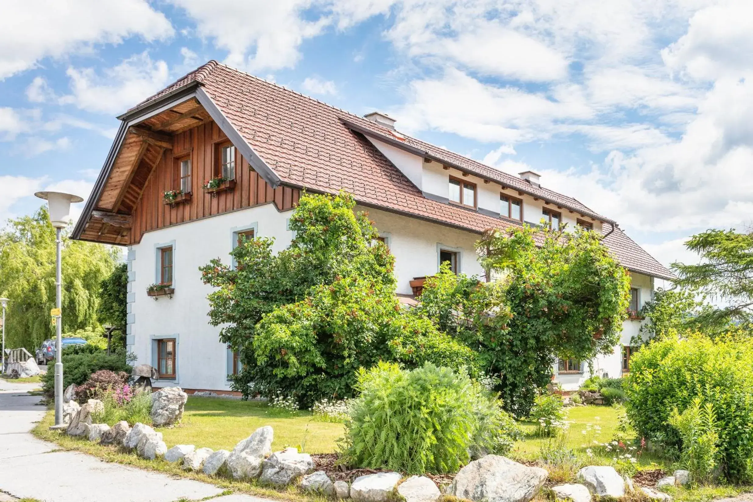 Pöllitzer Hollnhof Pöllitzer Hollnhof