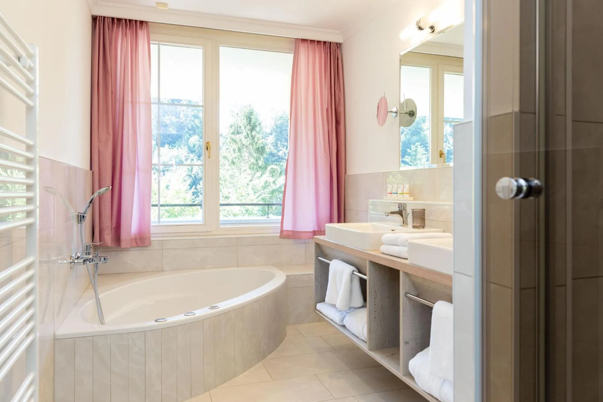 Shower in Boutiquehotel Bergvilla